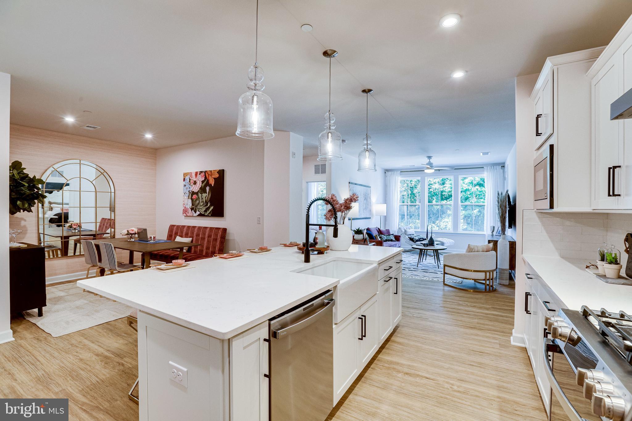 WAXPOOL CROSSING - Residential