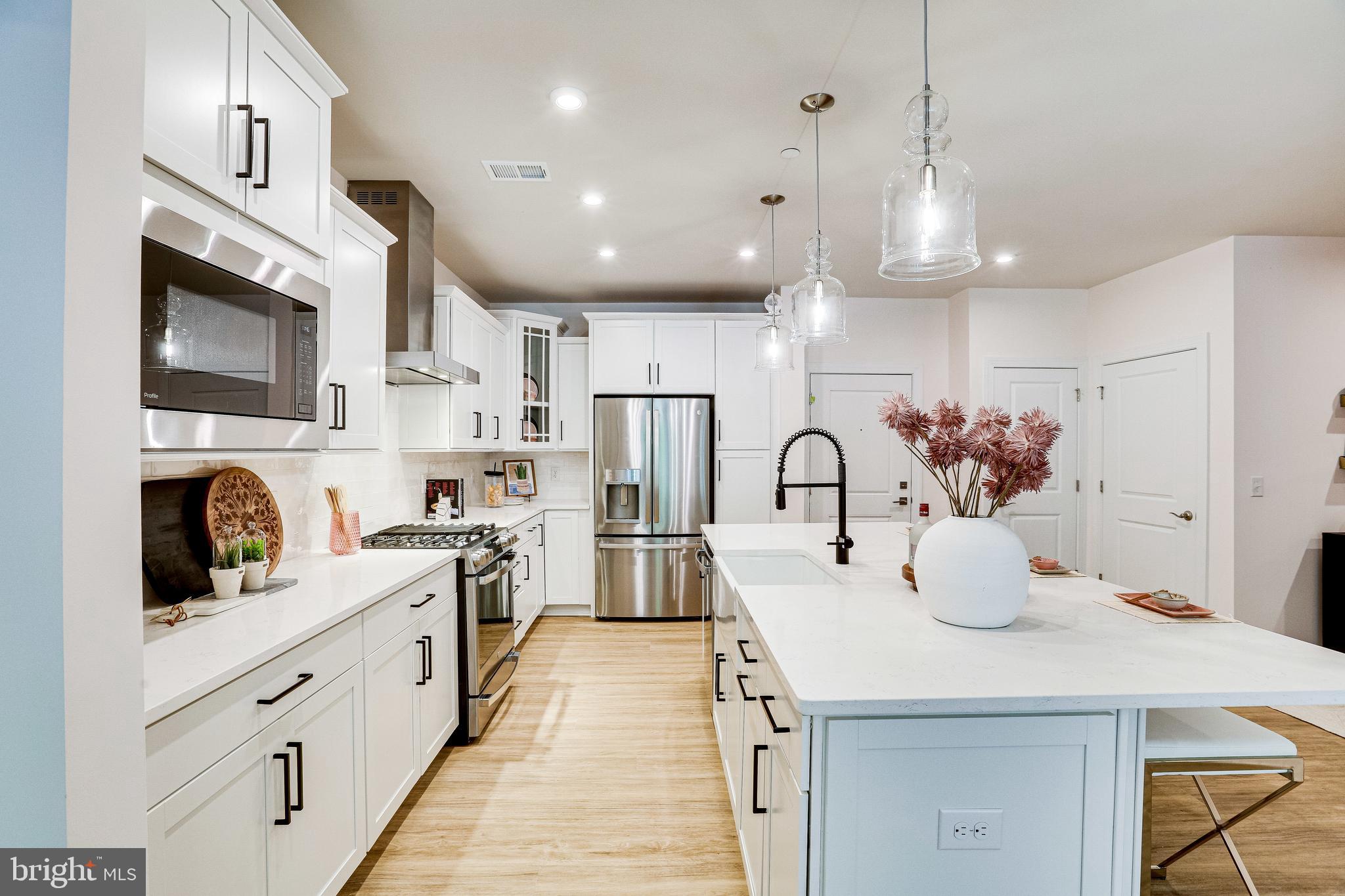 WAXPOOL CROSSING - Residential