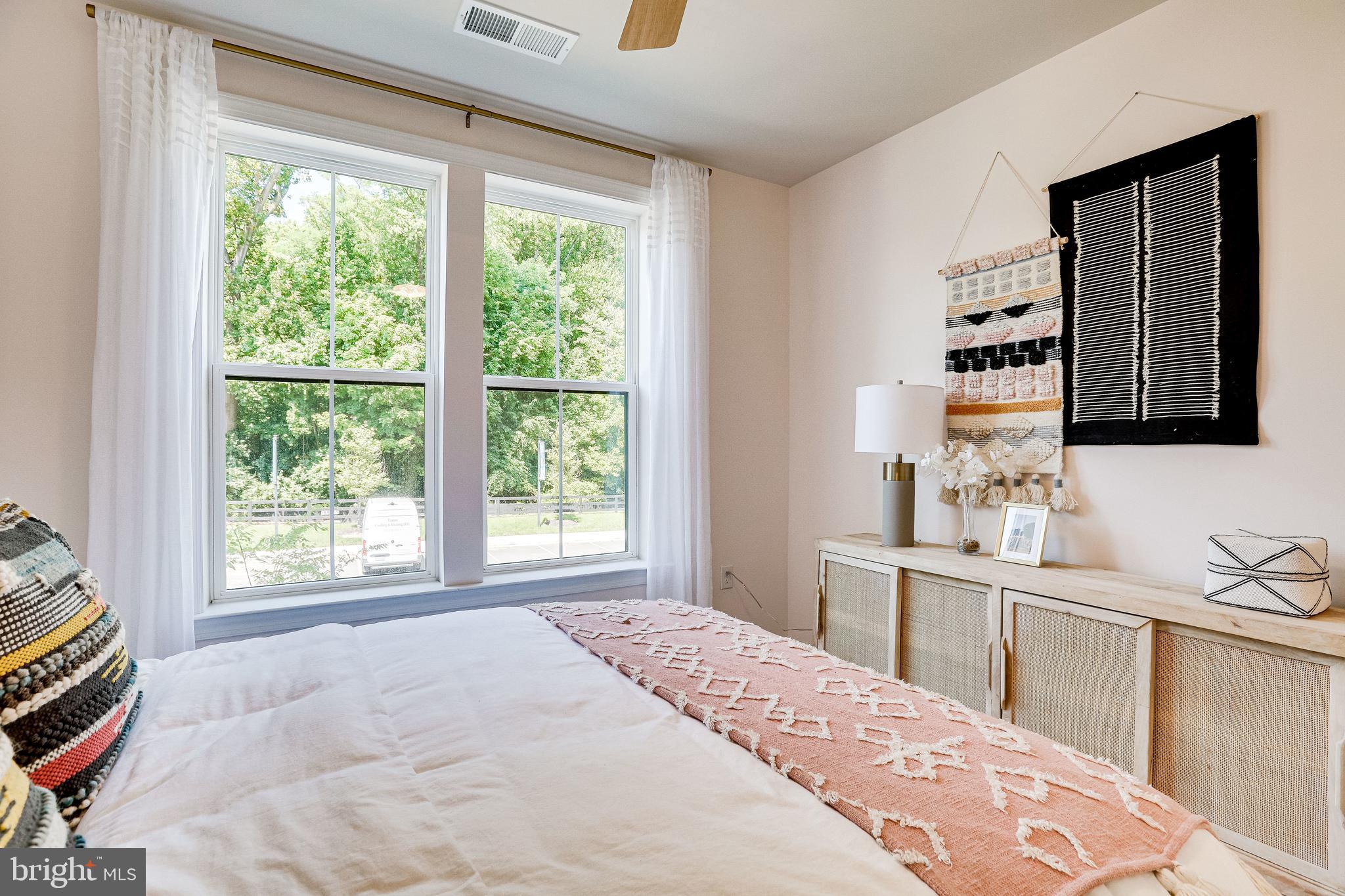 WAXPOOL CROSSING - Residential