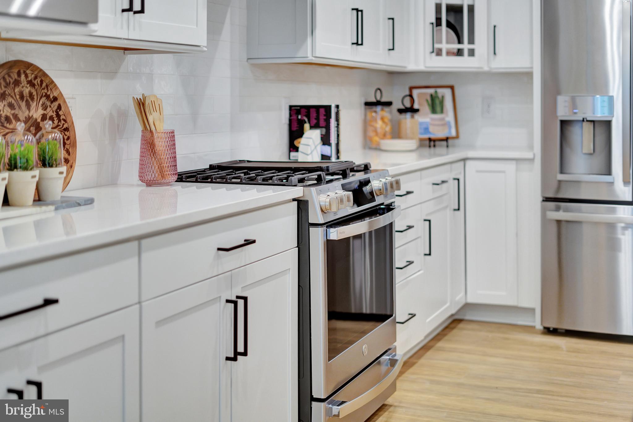 WAXPOOL CROSSING - Residential