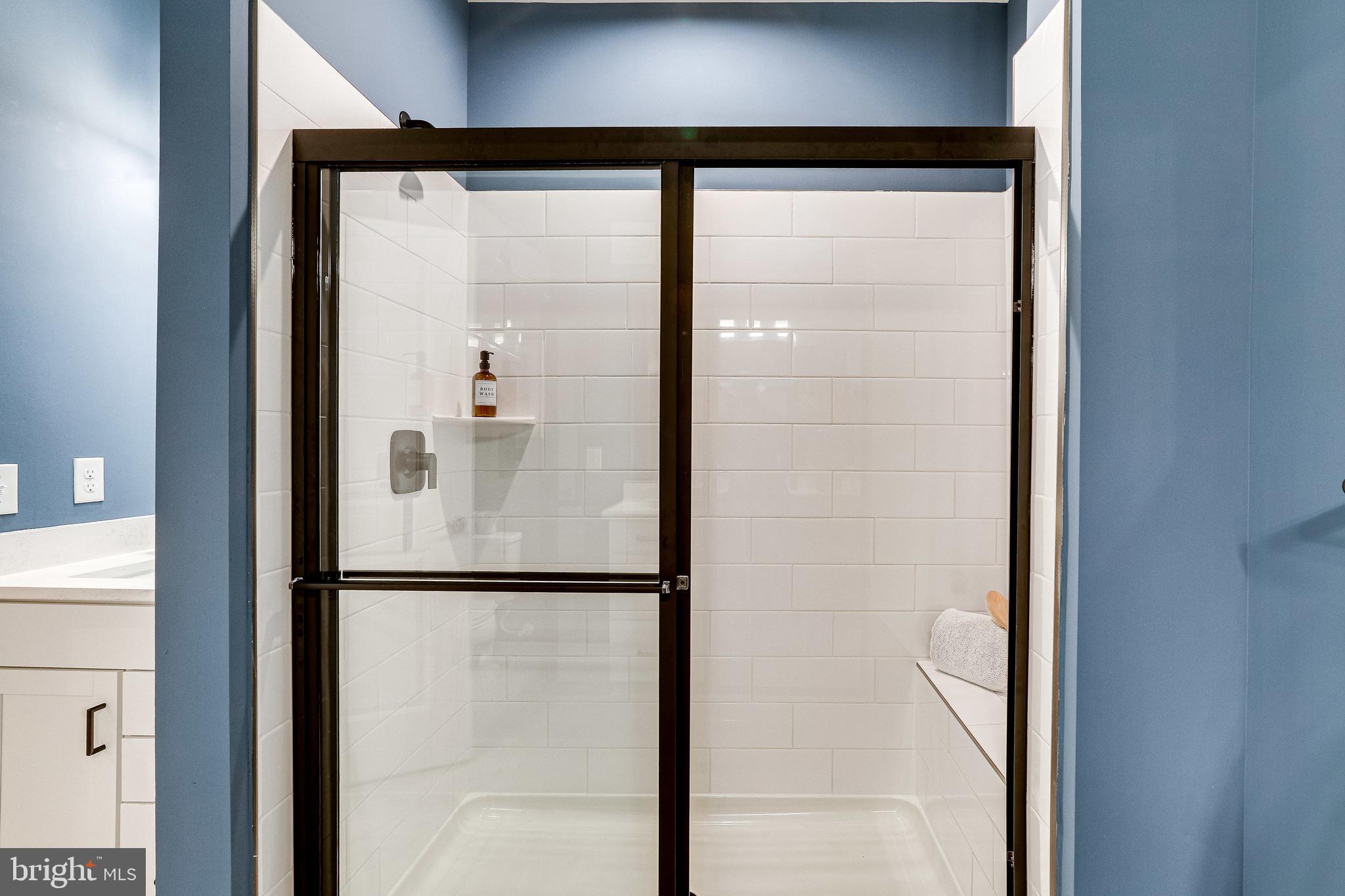 WAXPOOL CROSSING - Residential