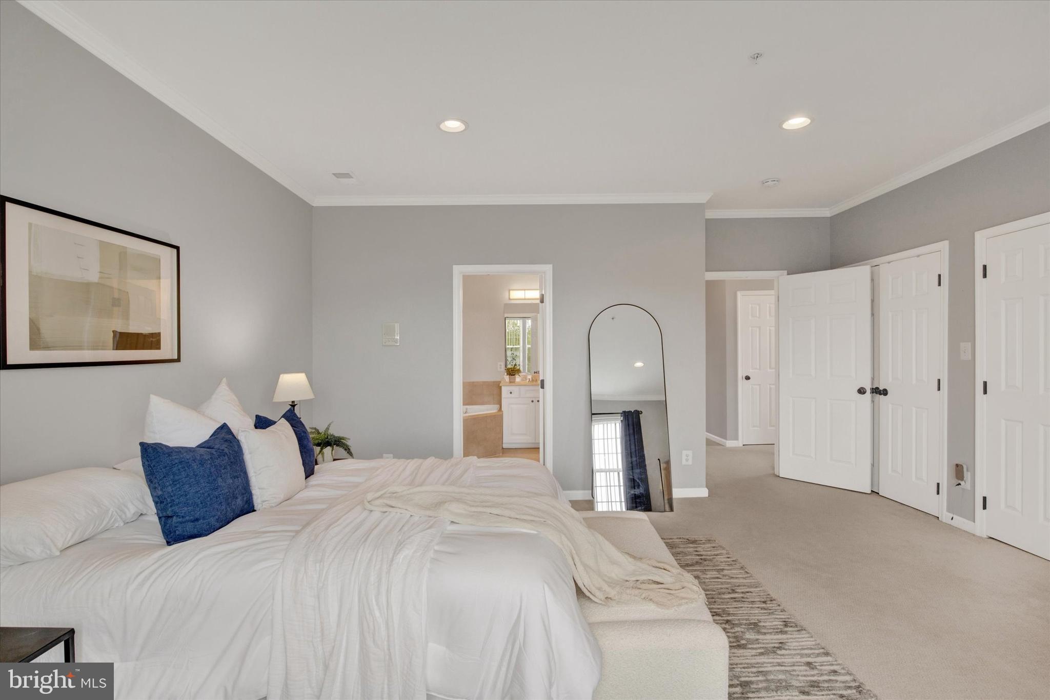 GREENWAY FARMS - Residential