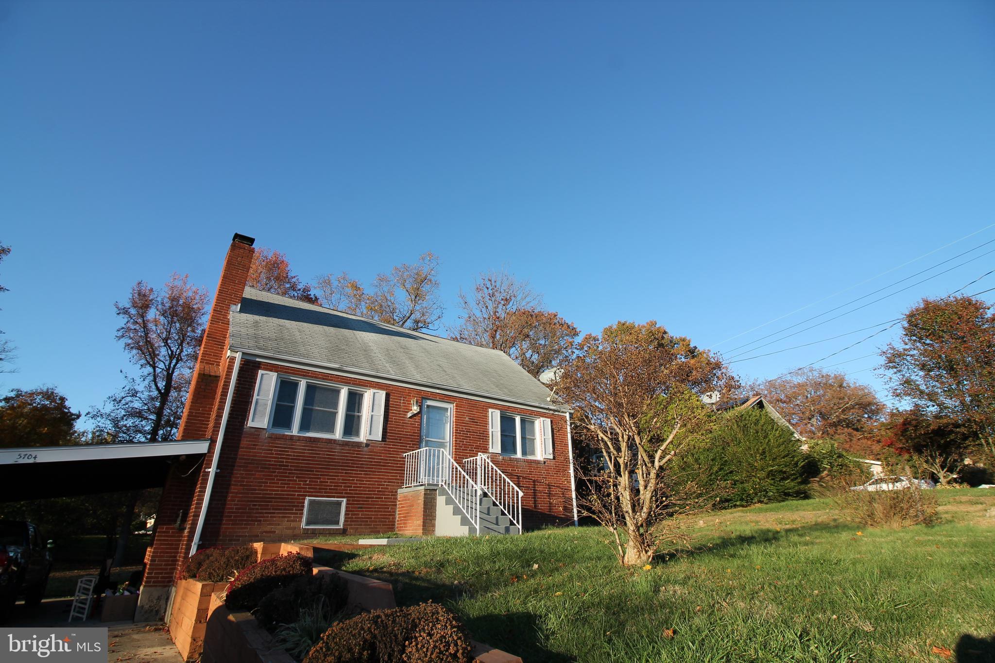 CHRIS MAR MANOR - Residential