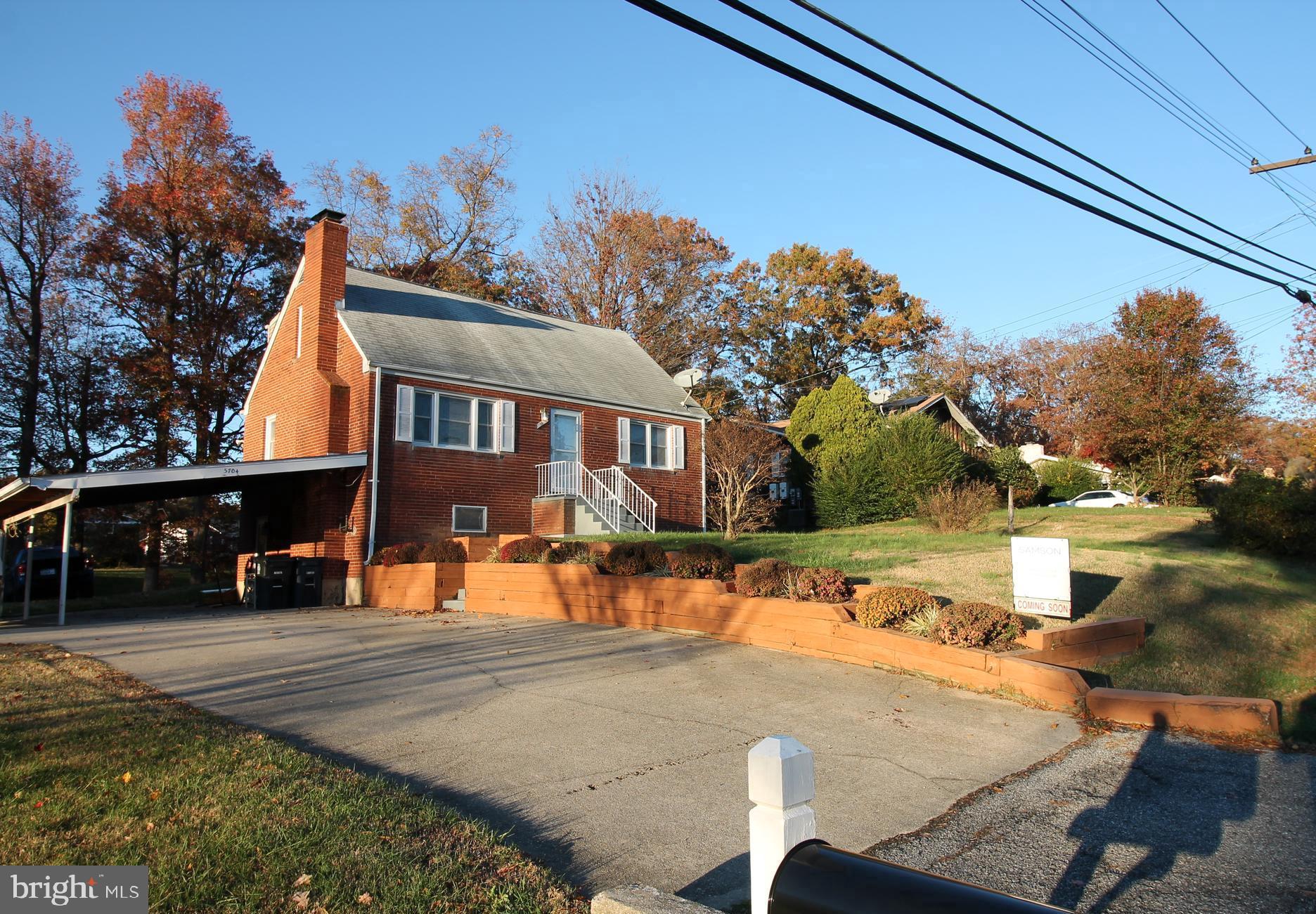 CHRIS MAR MANOR - Residential