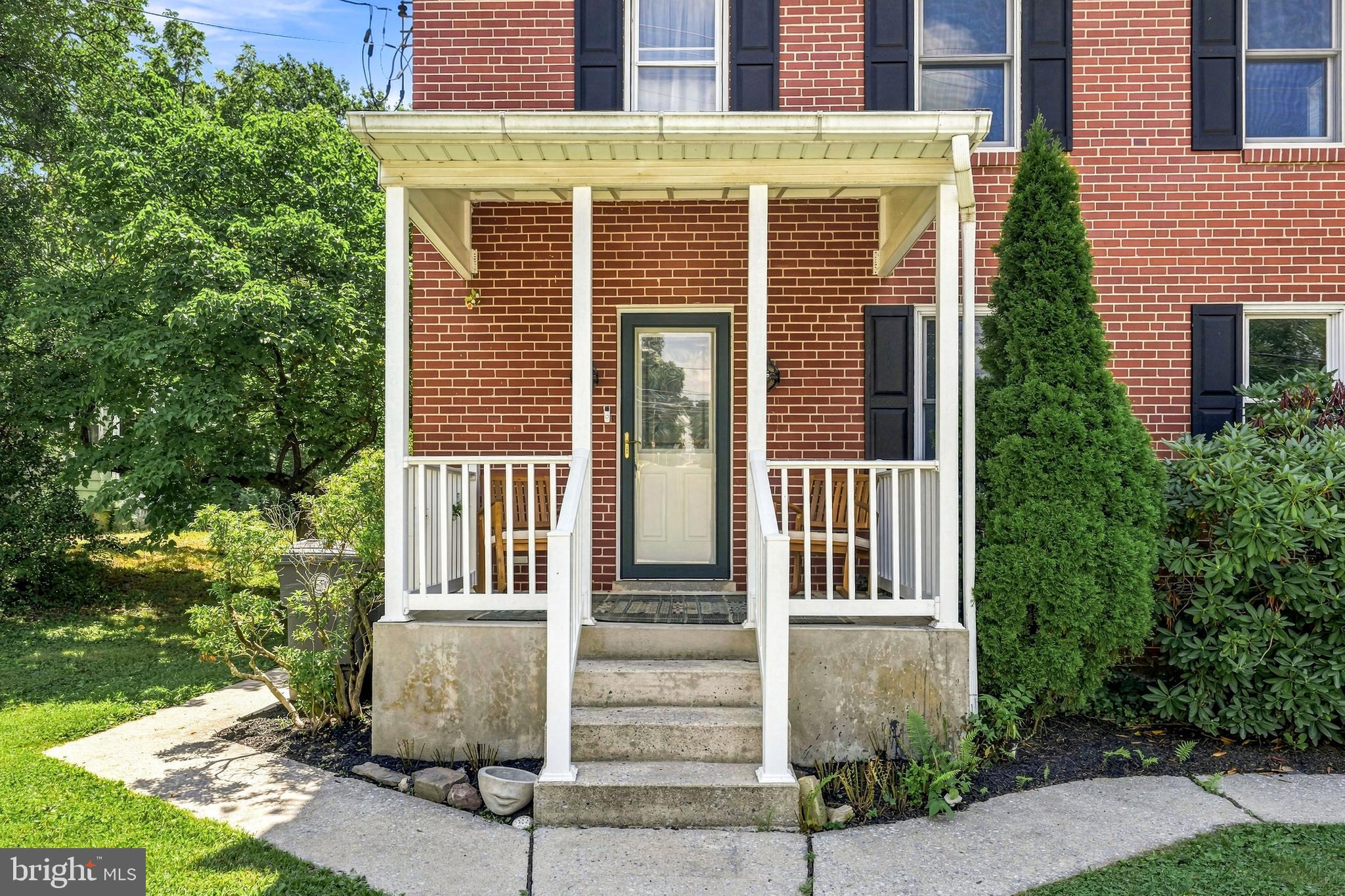 499 MANATAWNY STREET