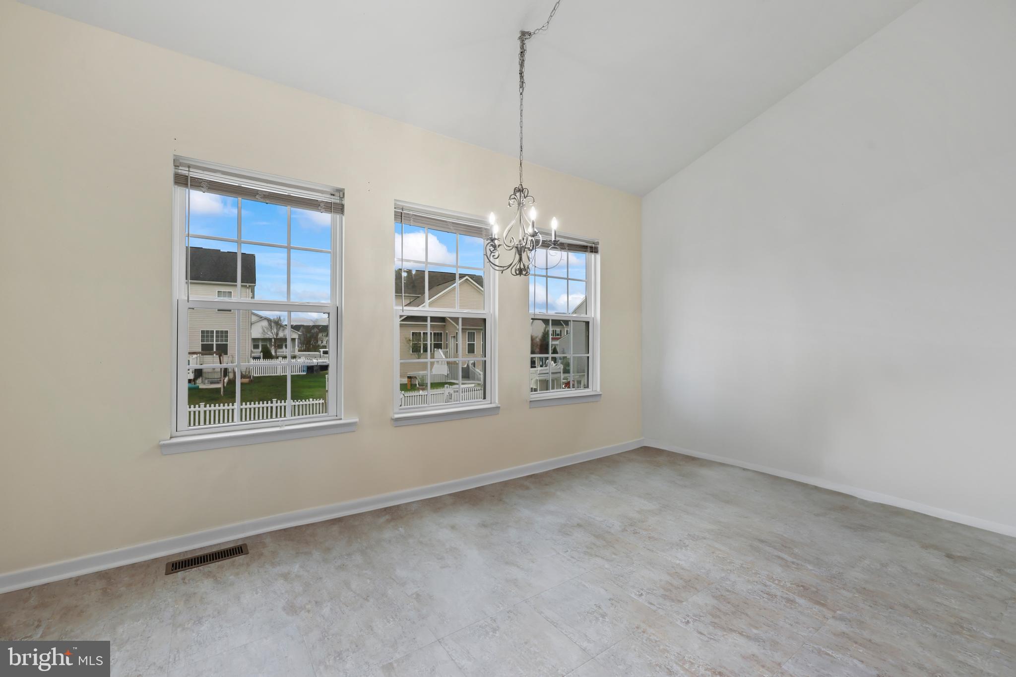 SNOWDEN BRIDGE - Residential