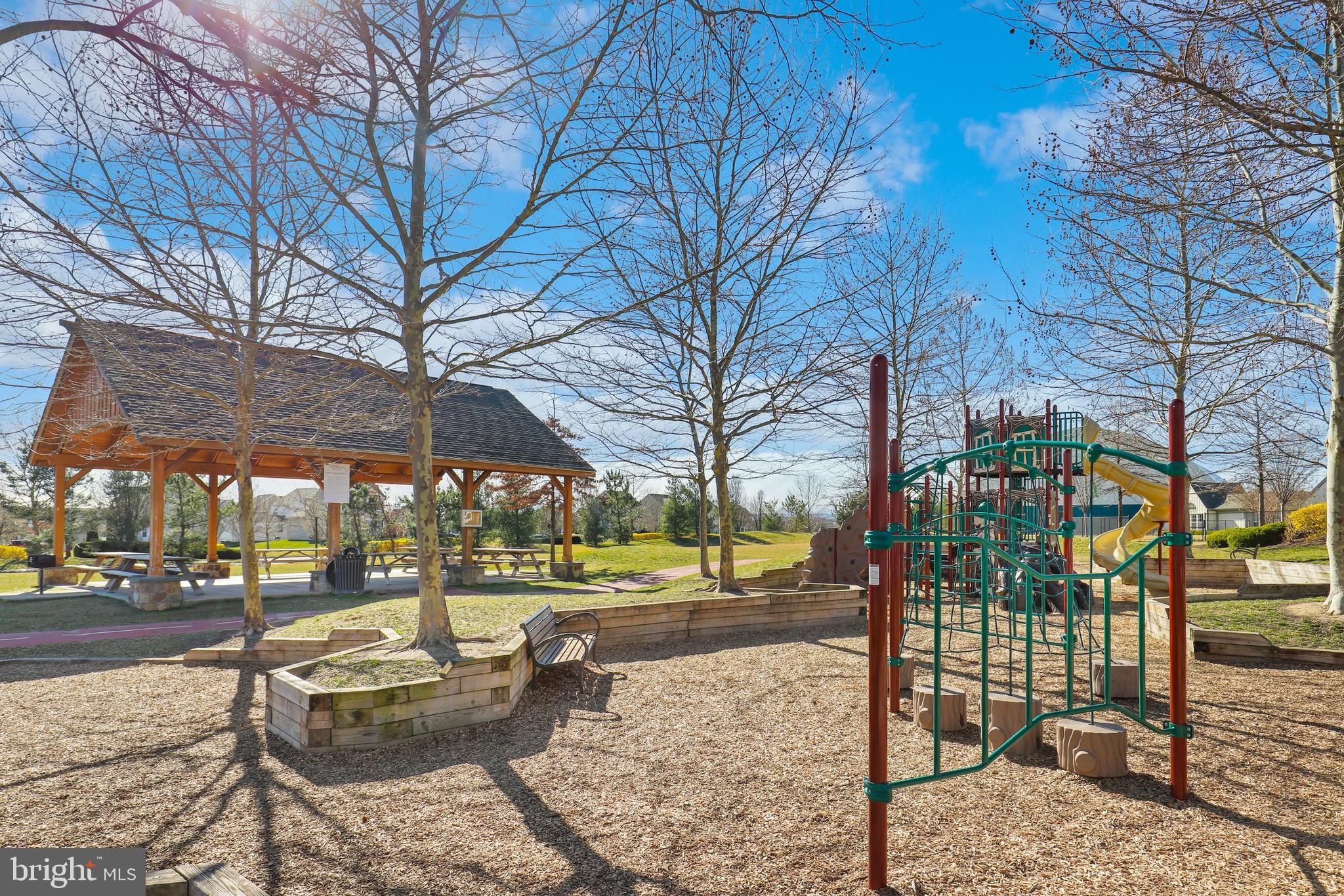 SNOWDEN BRIDGE - Residential