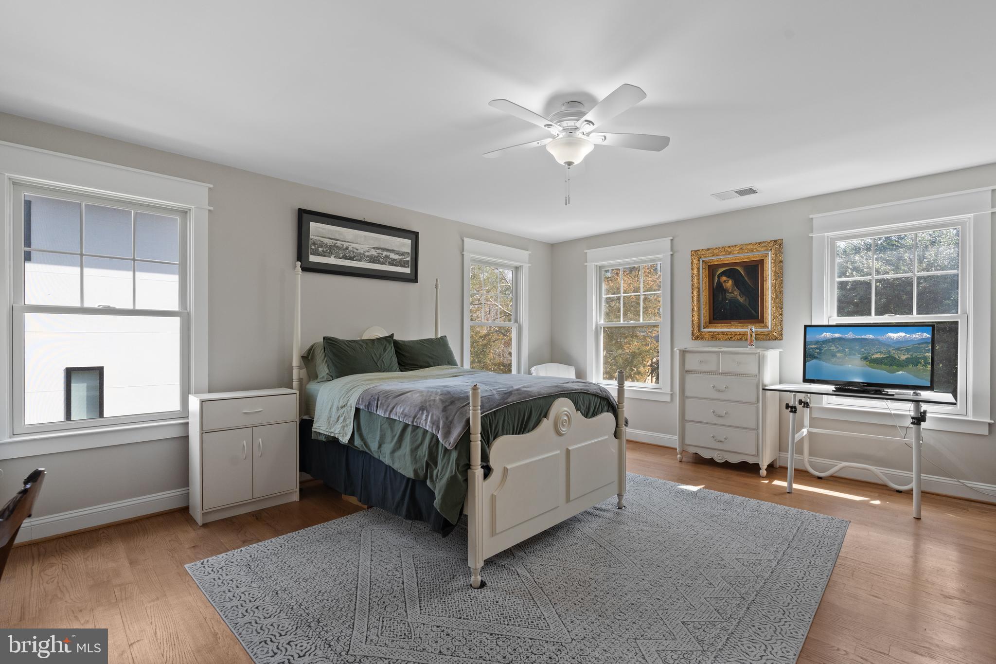 DANA HEIGHTS - Residential