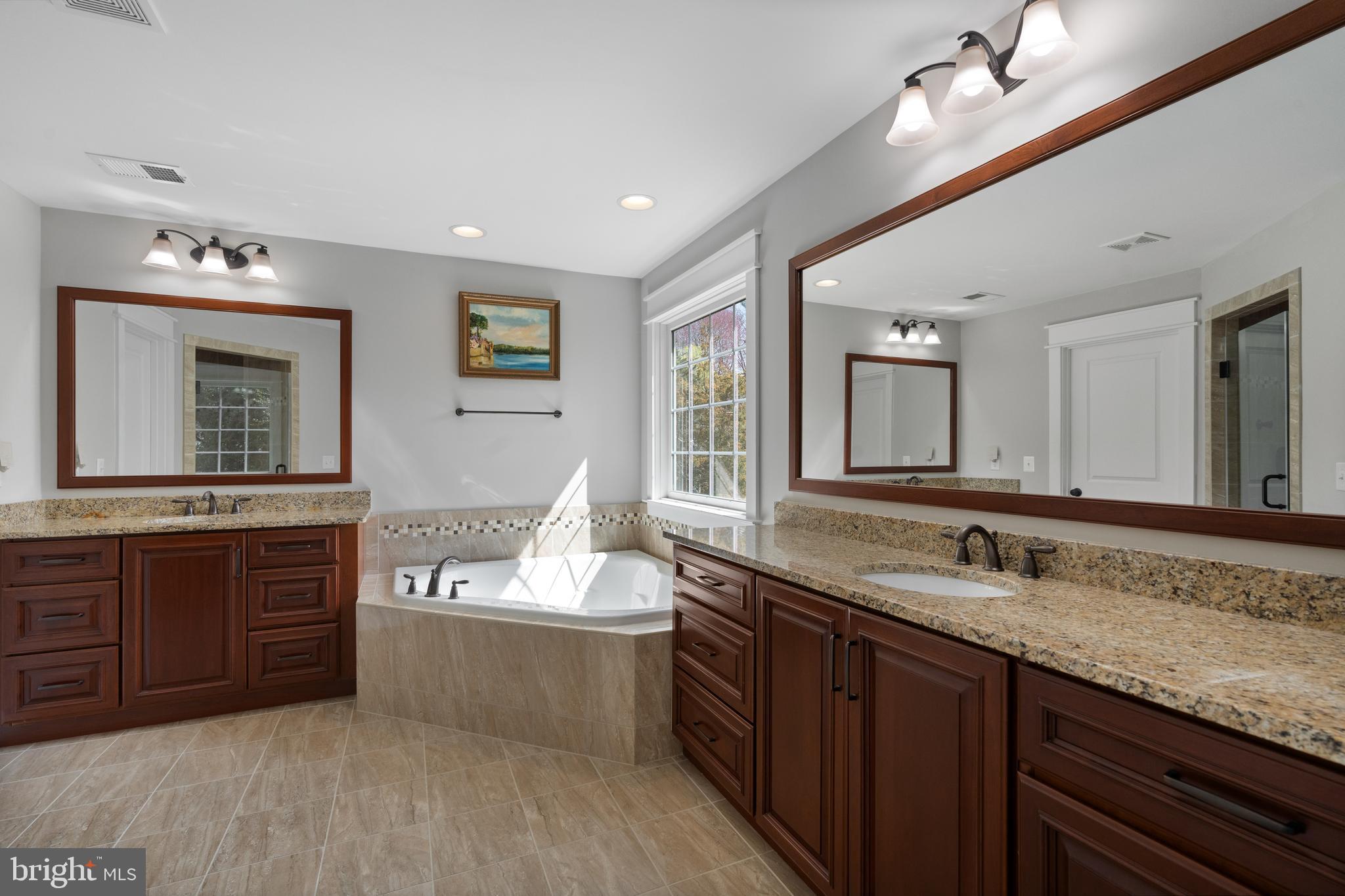 DANA HEIGHTS - Residential