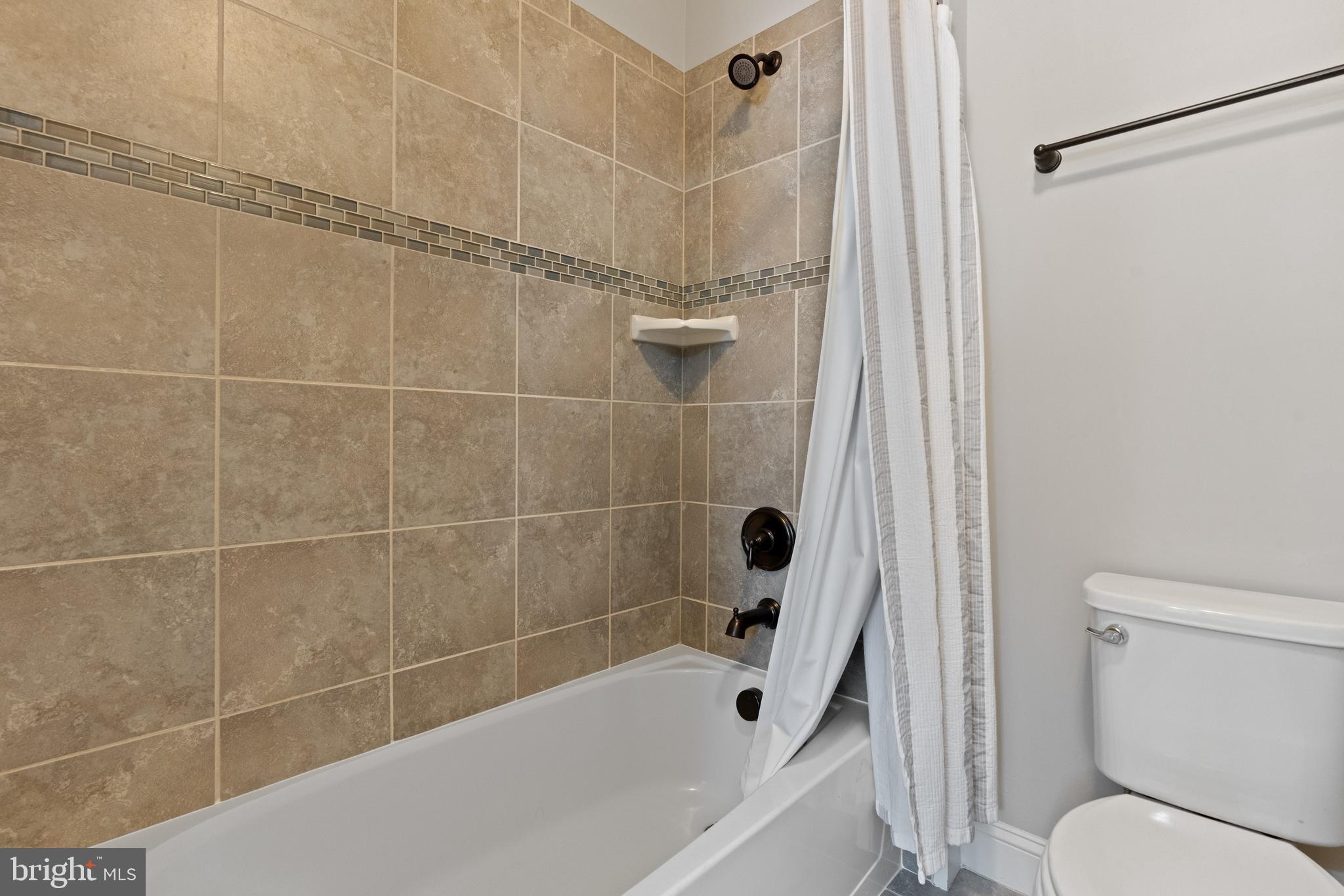 DANA HEIGHTS - Residential