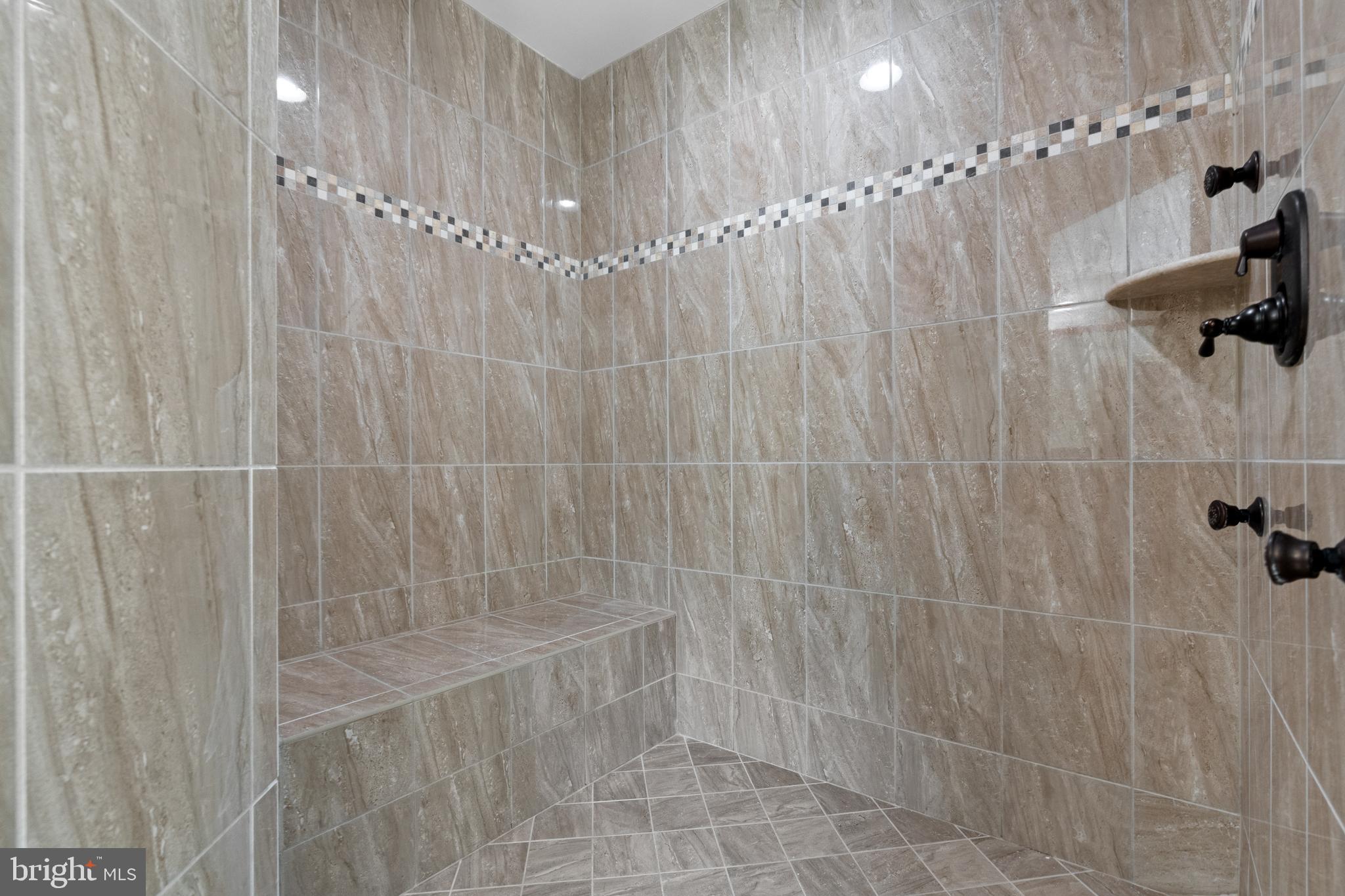 DANA HEIGHTS - Residential