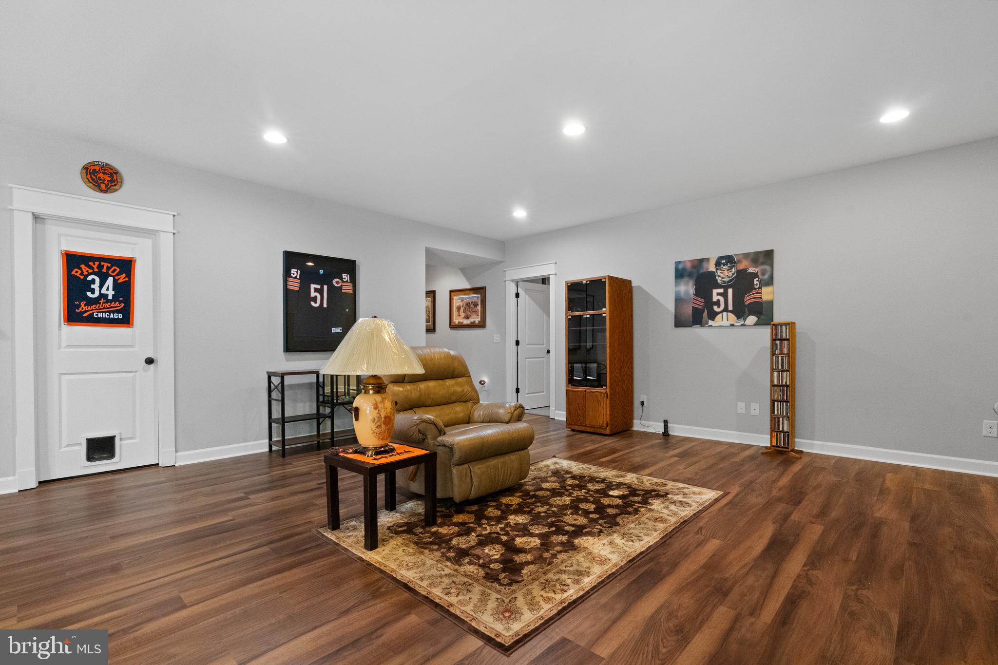 DANA HEIGHTS - Residential