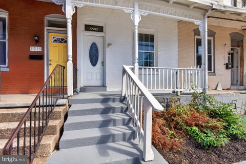 Townhouse For Sale - 2213 Logan Street<br/> Dauphin County, HARRISBURG, PA 17110