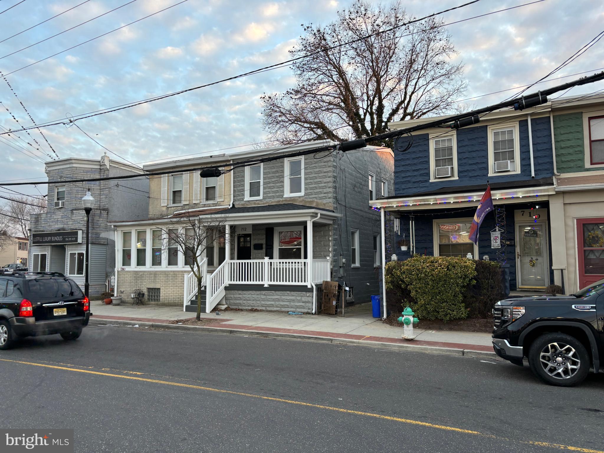 712 MARKET STREET