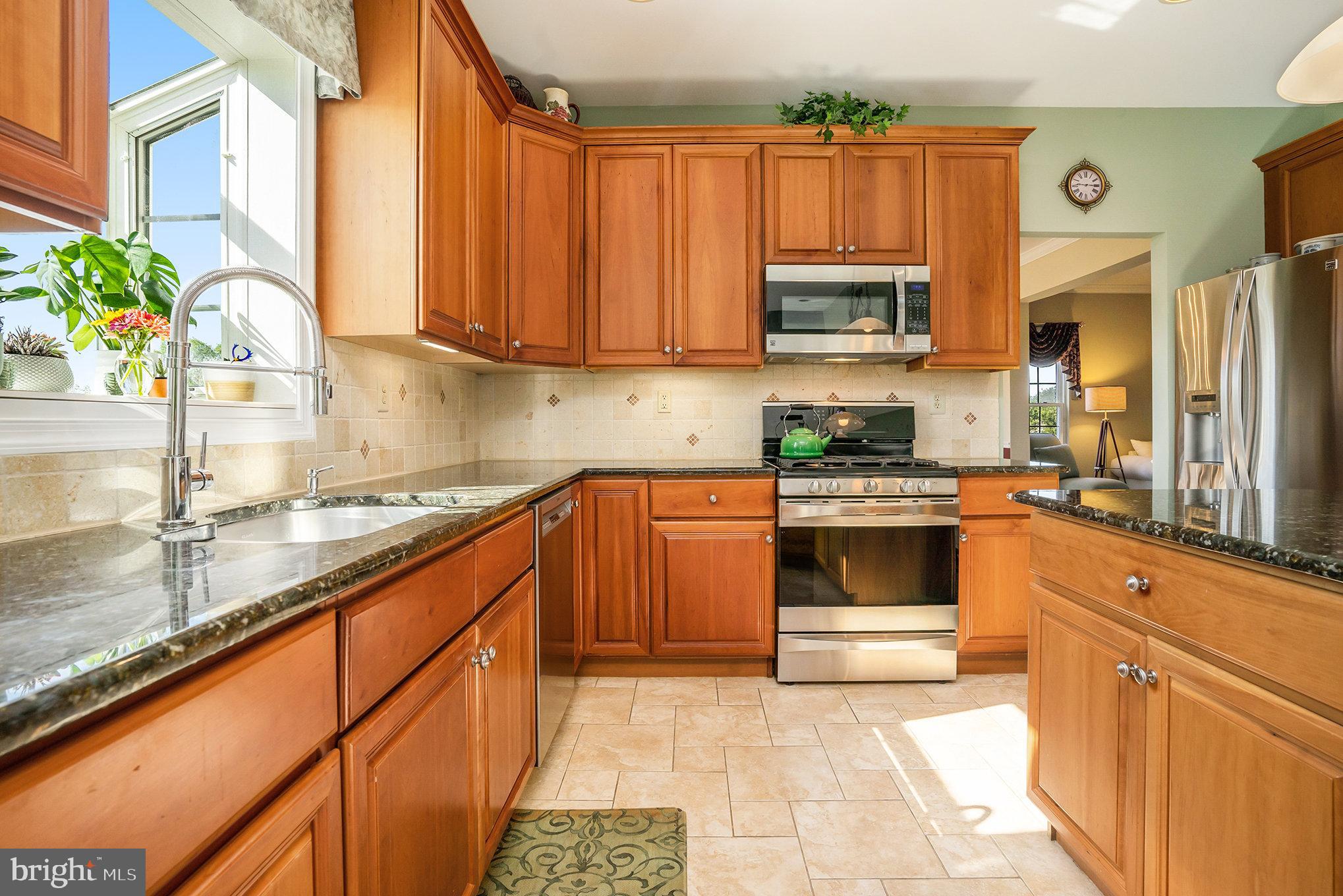 RAVEN HOLLOW - Residential