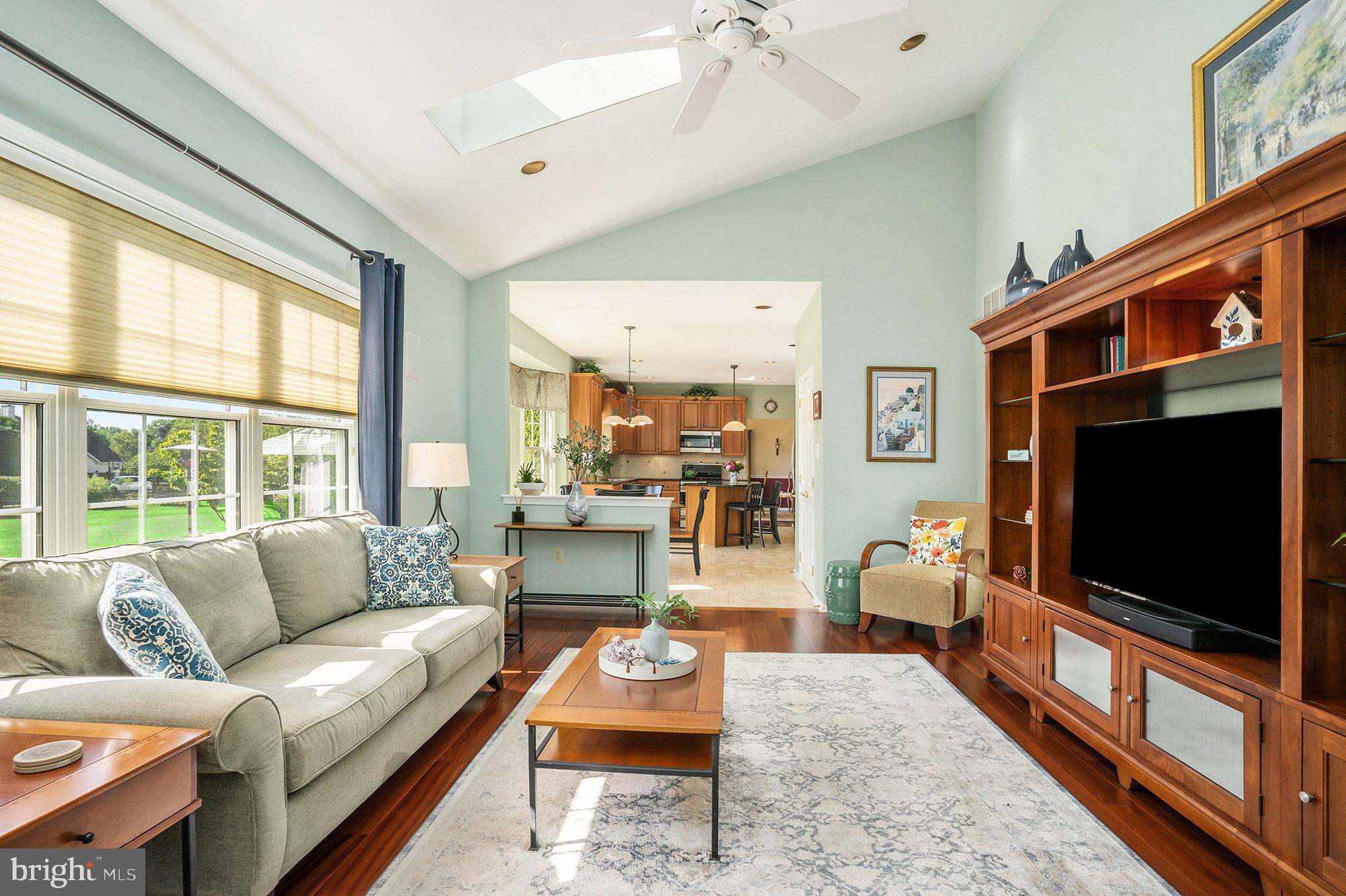 RAVEN HOLLOW - Residential