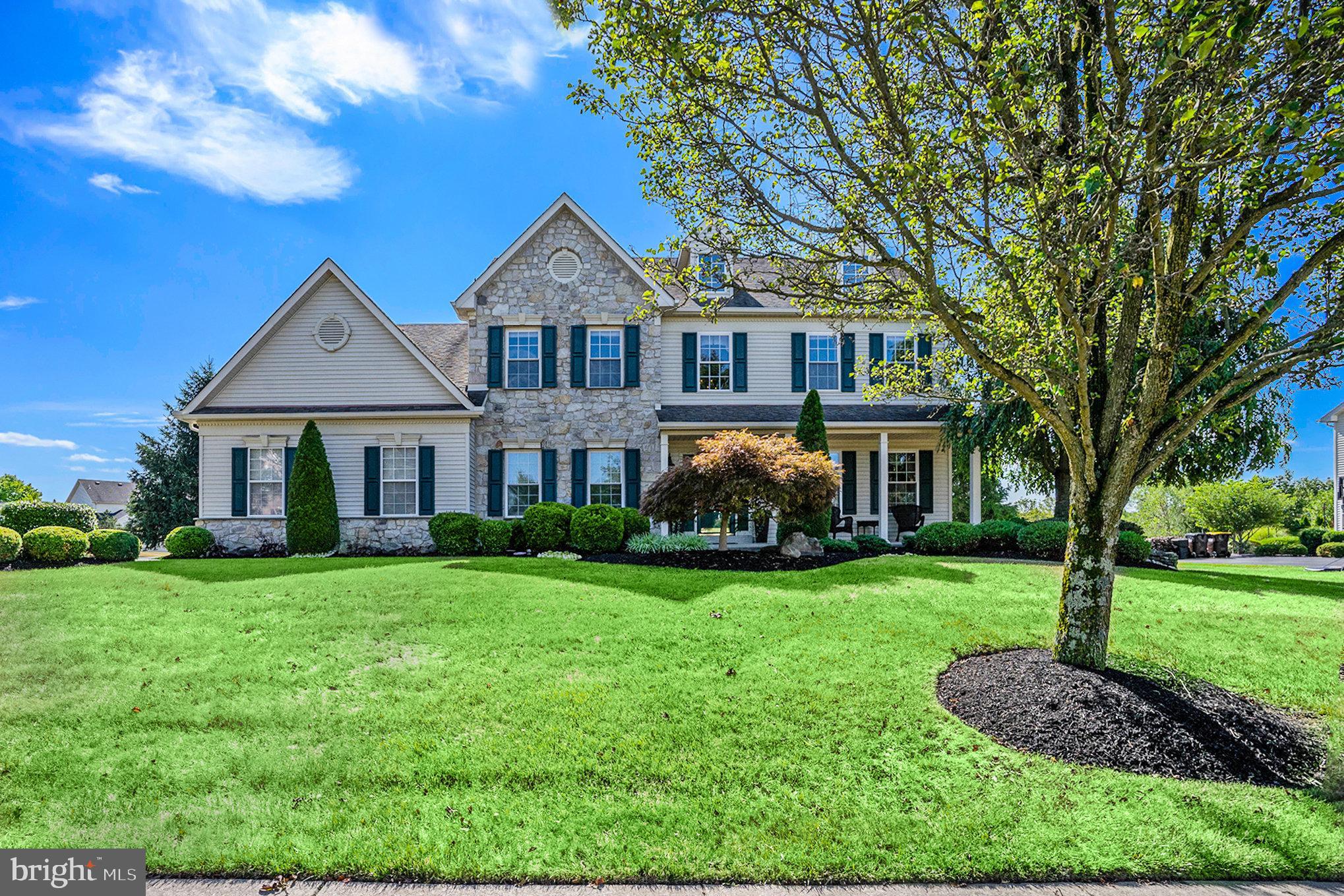 RAVEN HOLLOW - Residential