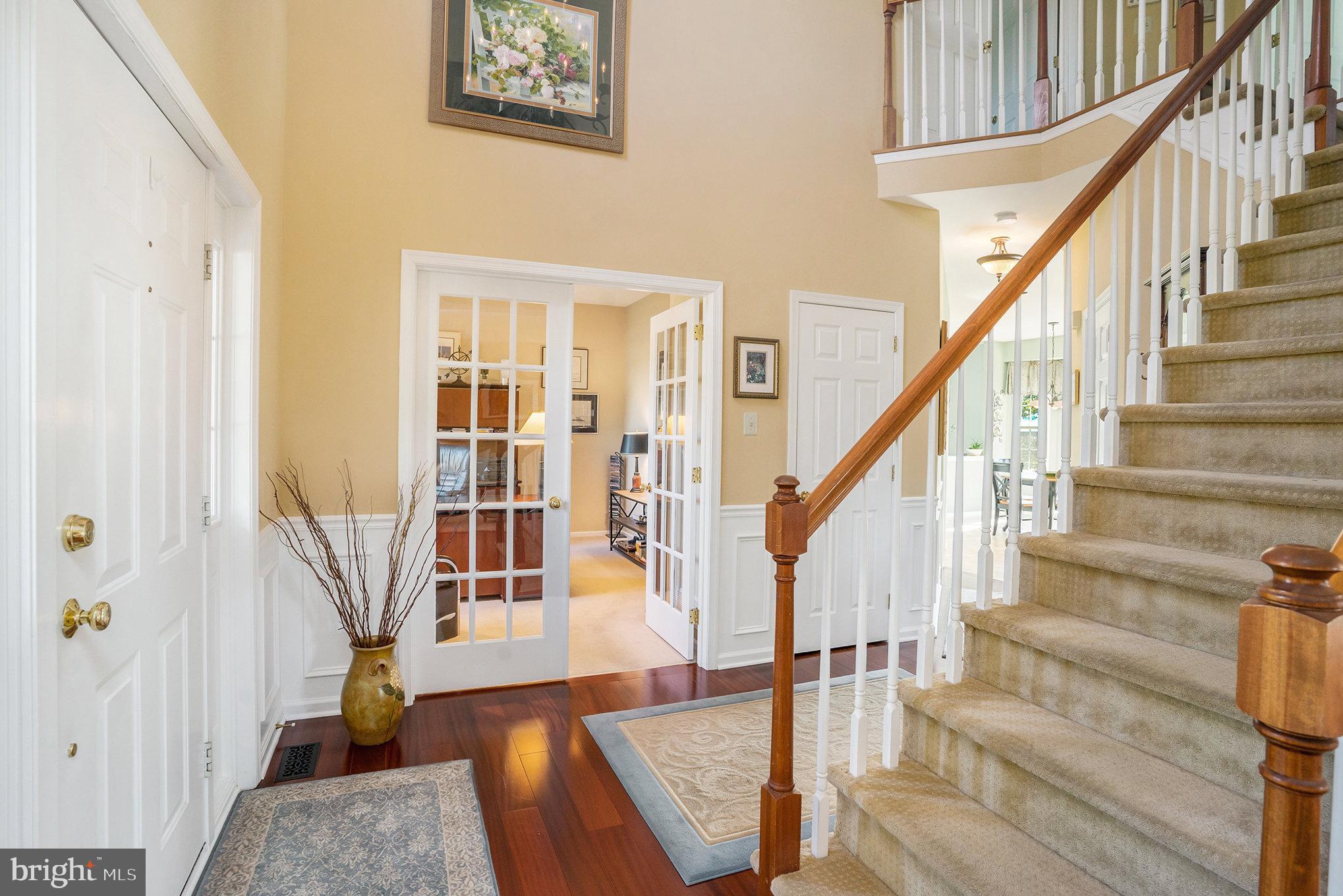 RAVEN HOLLOW - Residential