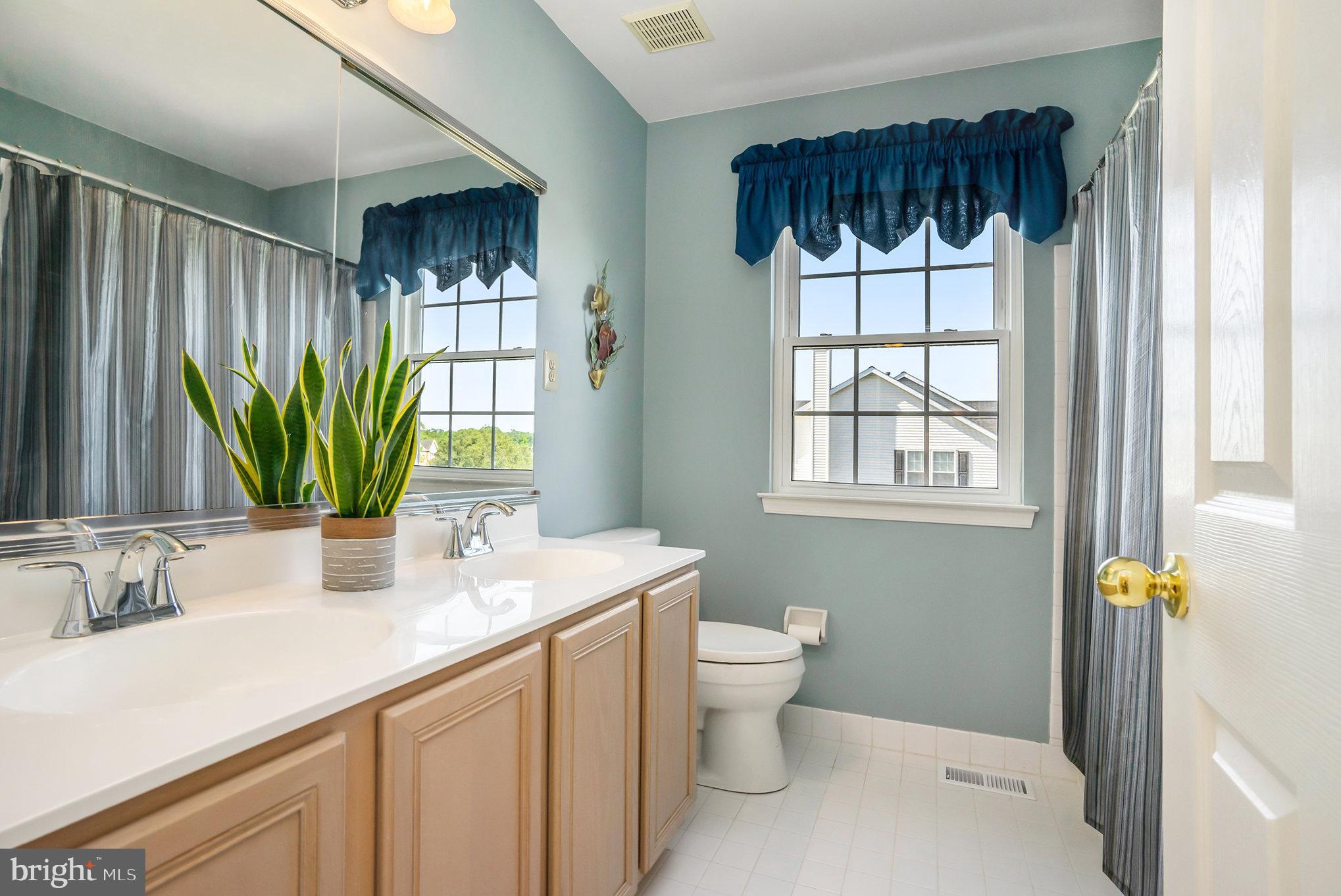 RAVEN HOLLOW - Residential