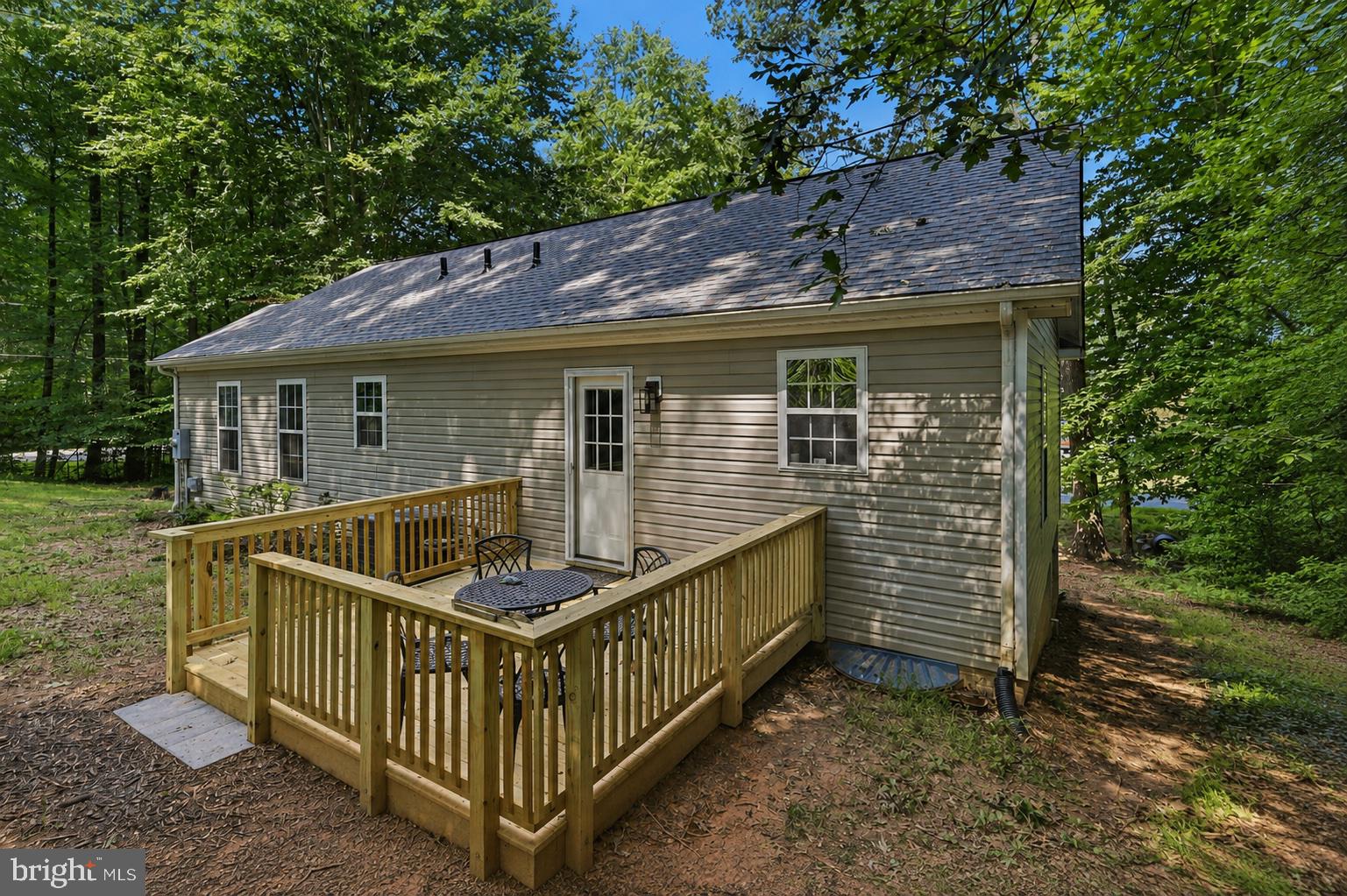 371 LAKE CAROLINE DRIVE