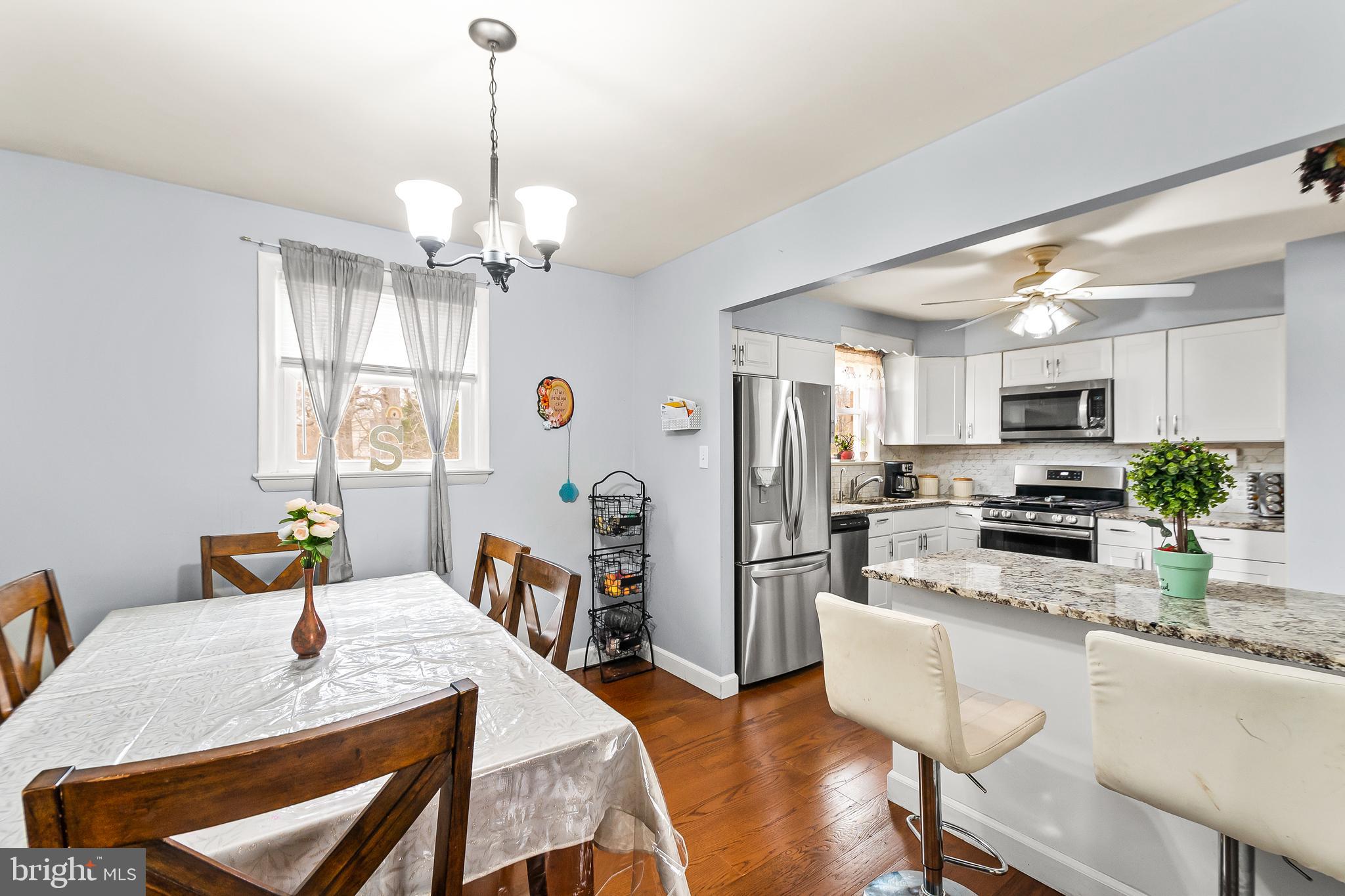 CRESTVIEW MANOR - Residential