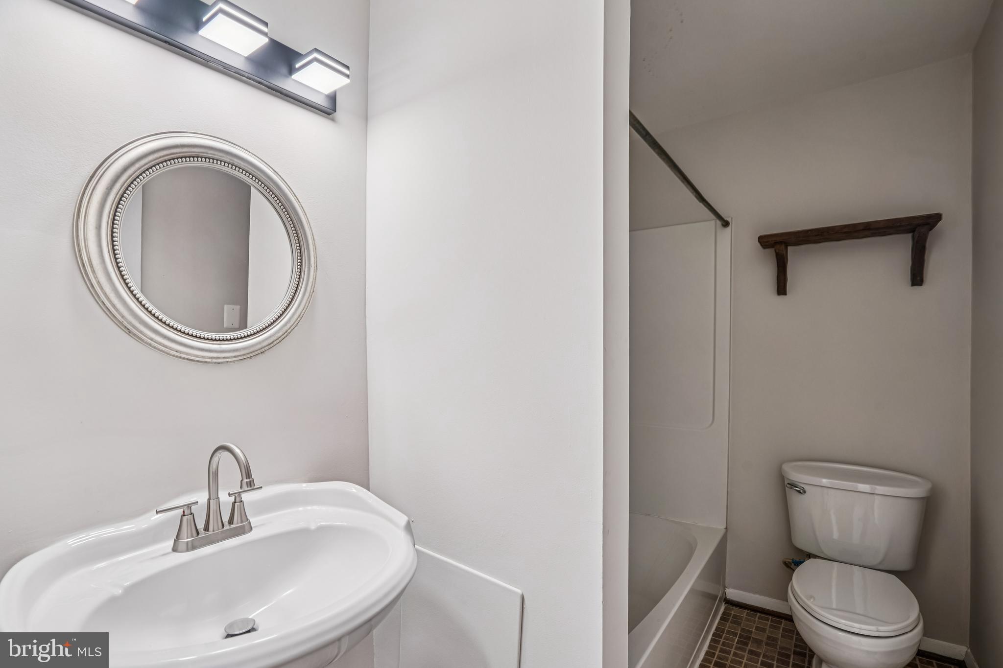 MARYLAND CITY - Residential