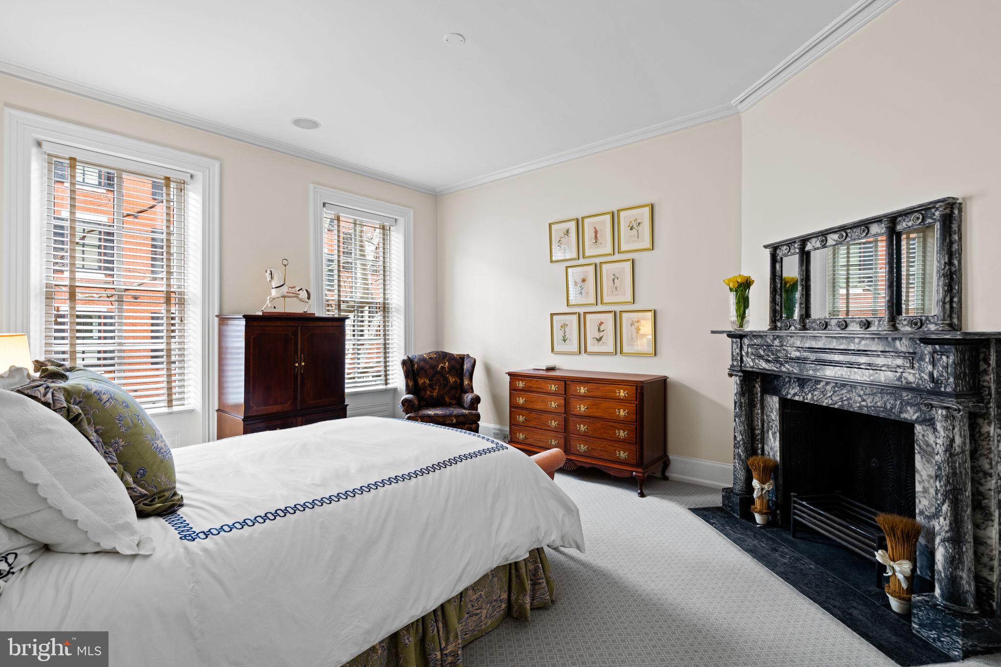 RITTENHOUSE SQUARE - Residential