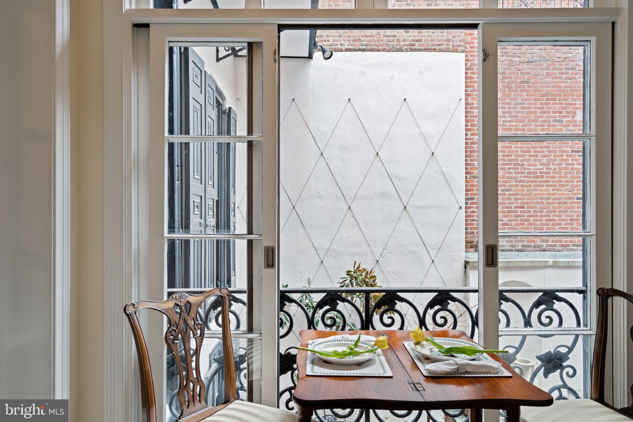 RITTENHOUSE SQUARE - Residential