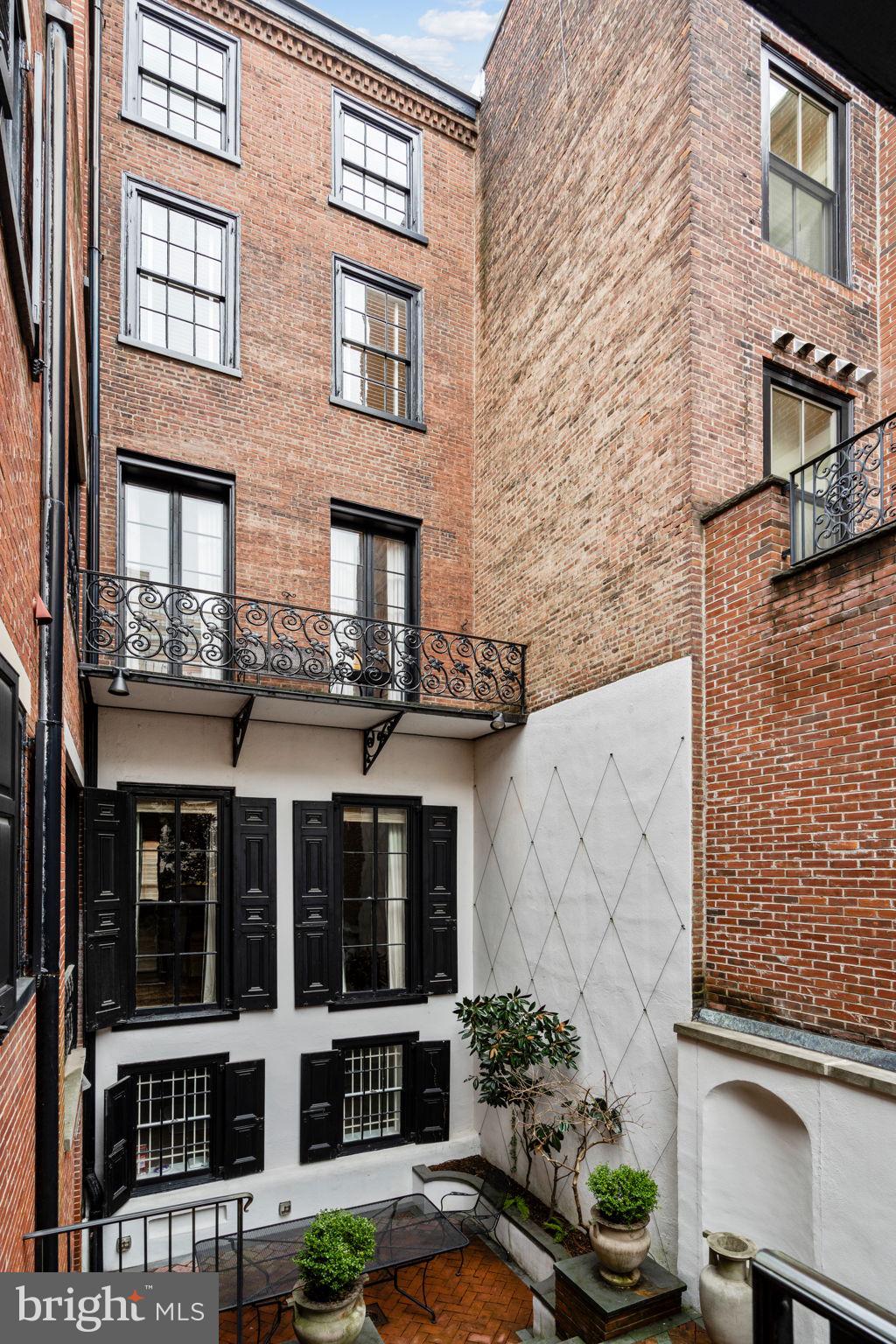 RITTENHOUSE SQUARE - Residential