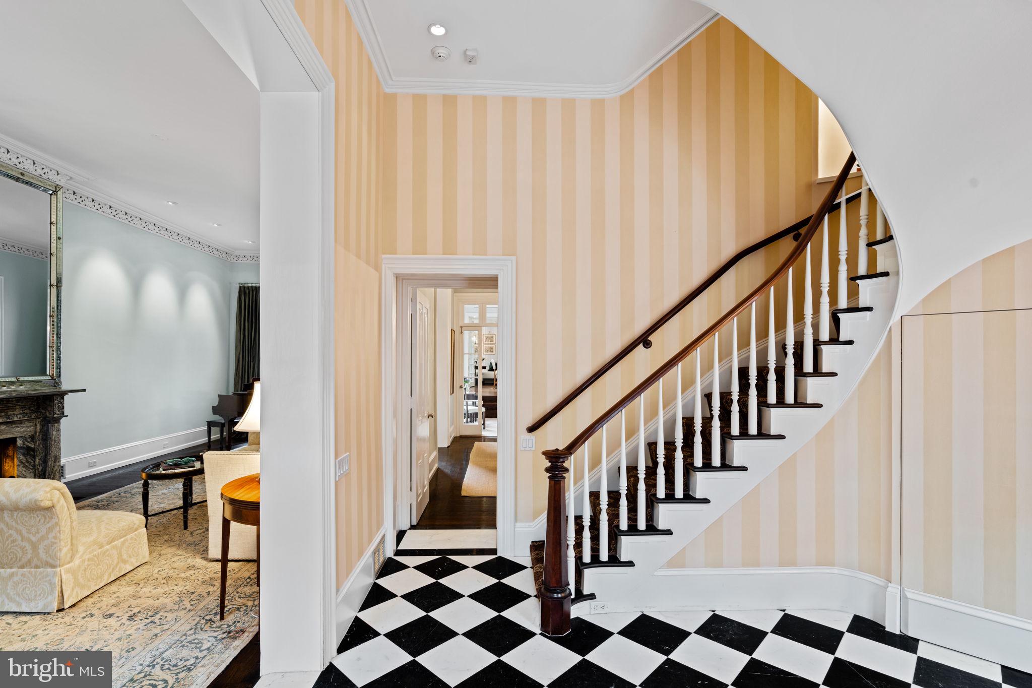 RITTENHOUSE SQUARE - Residential