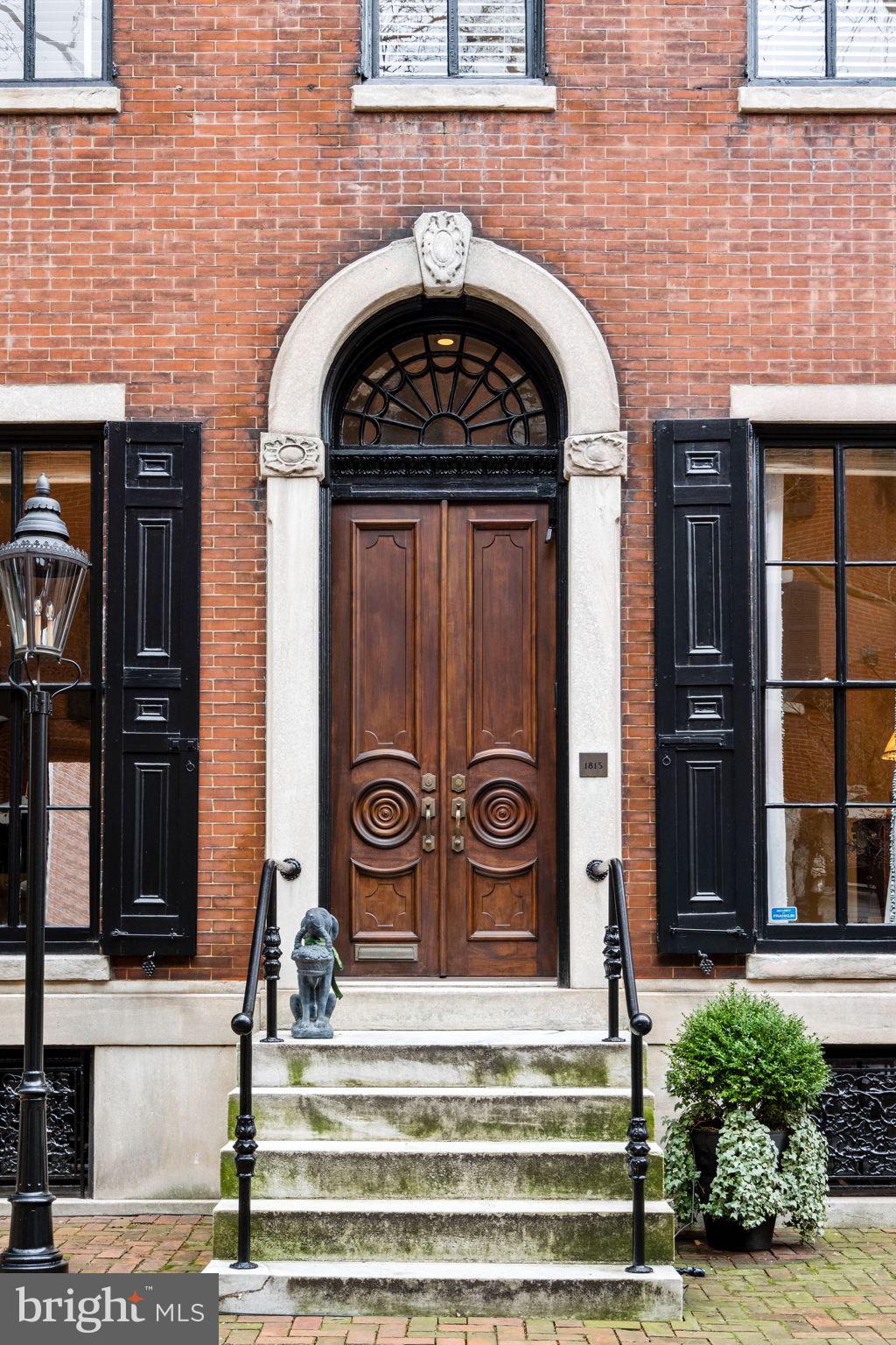 RITTENHOUSE SQUARE - Residential