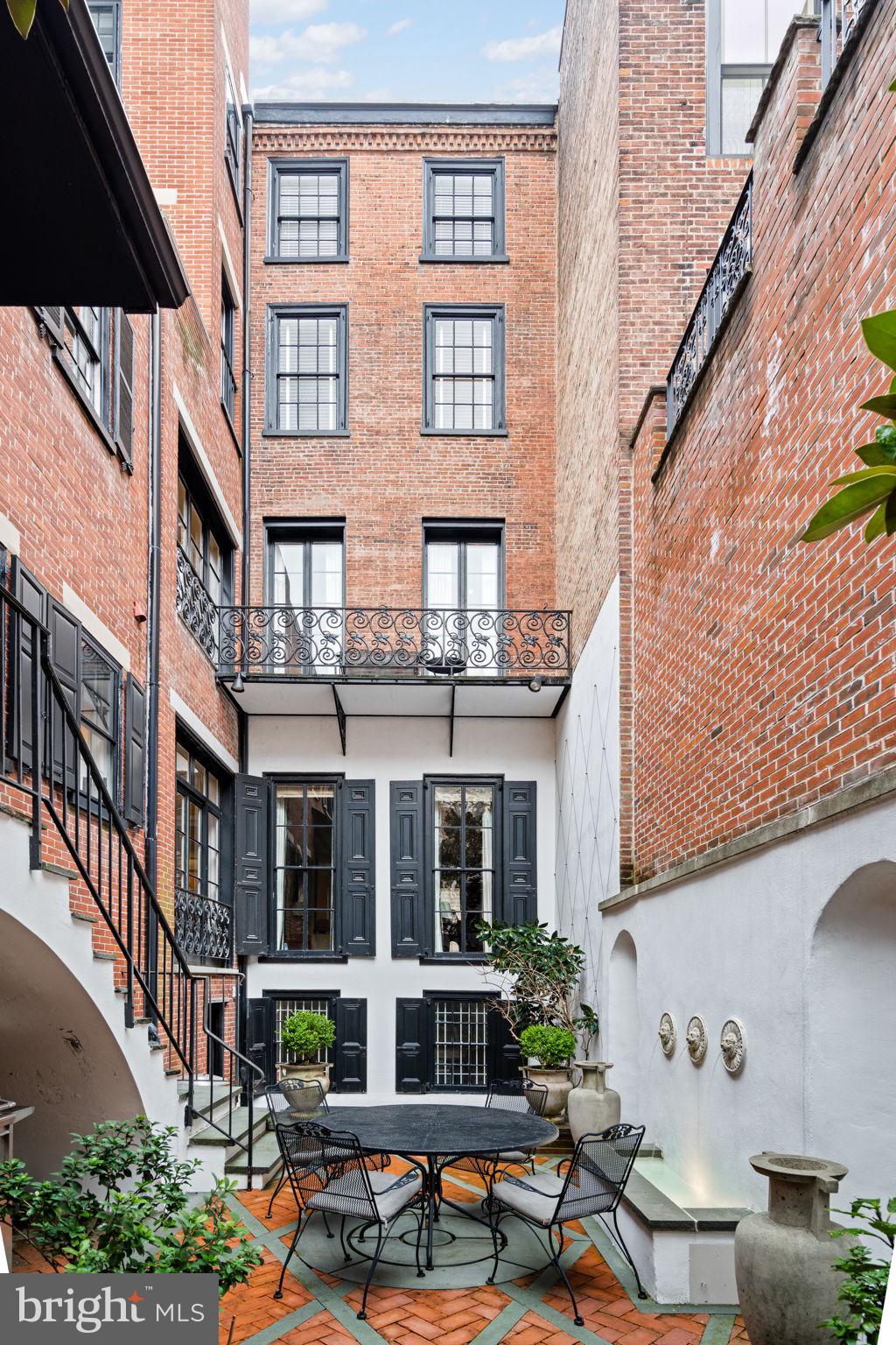 RITTENHOUSE SQUARE - Residential