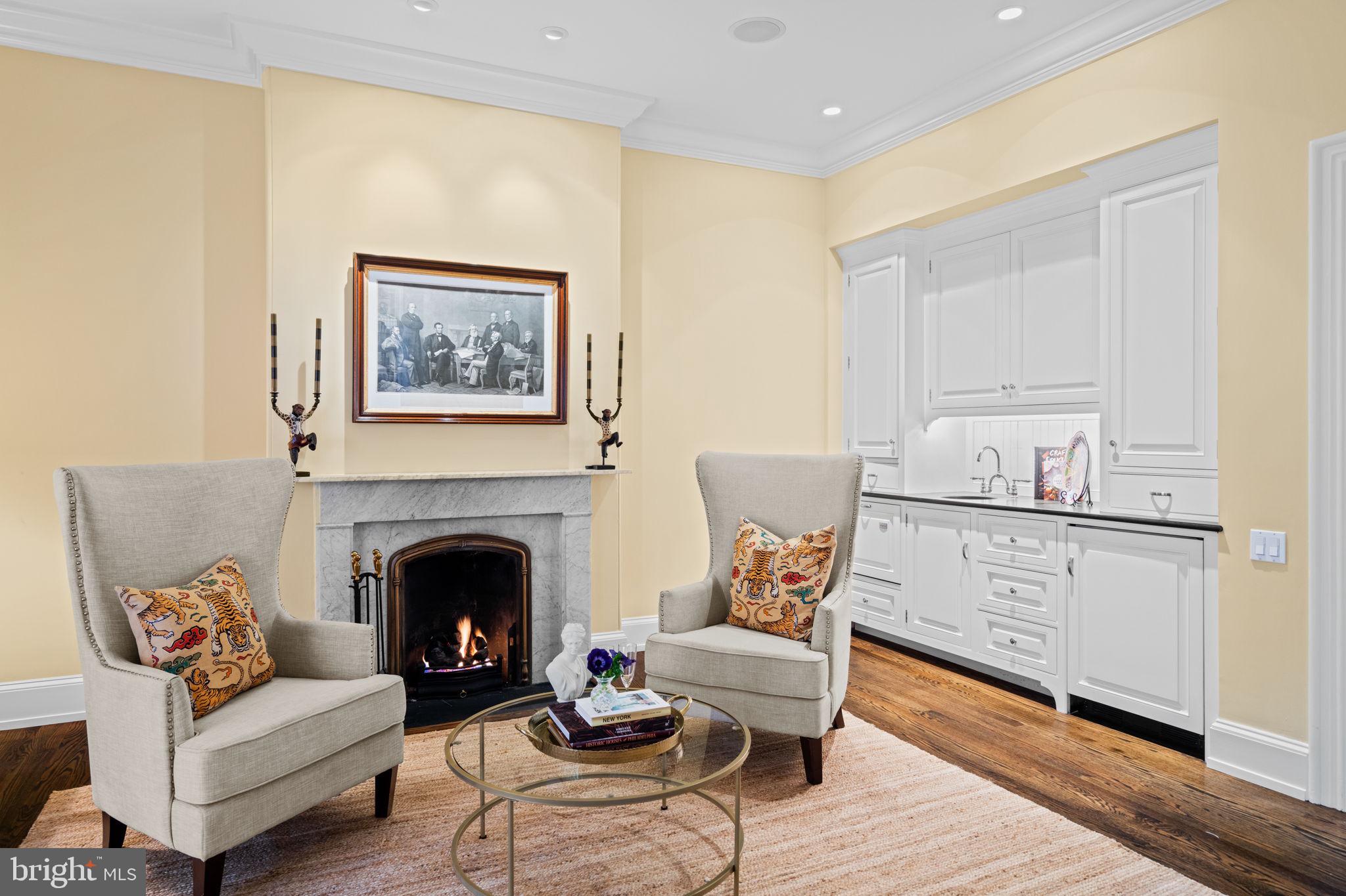 RITTENHOUSE SQUARE - Residential