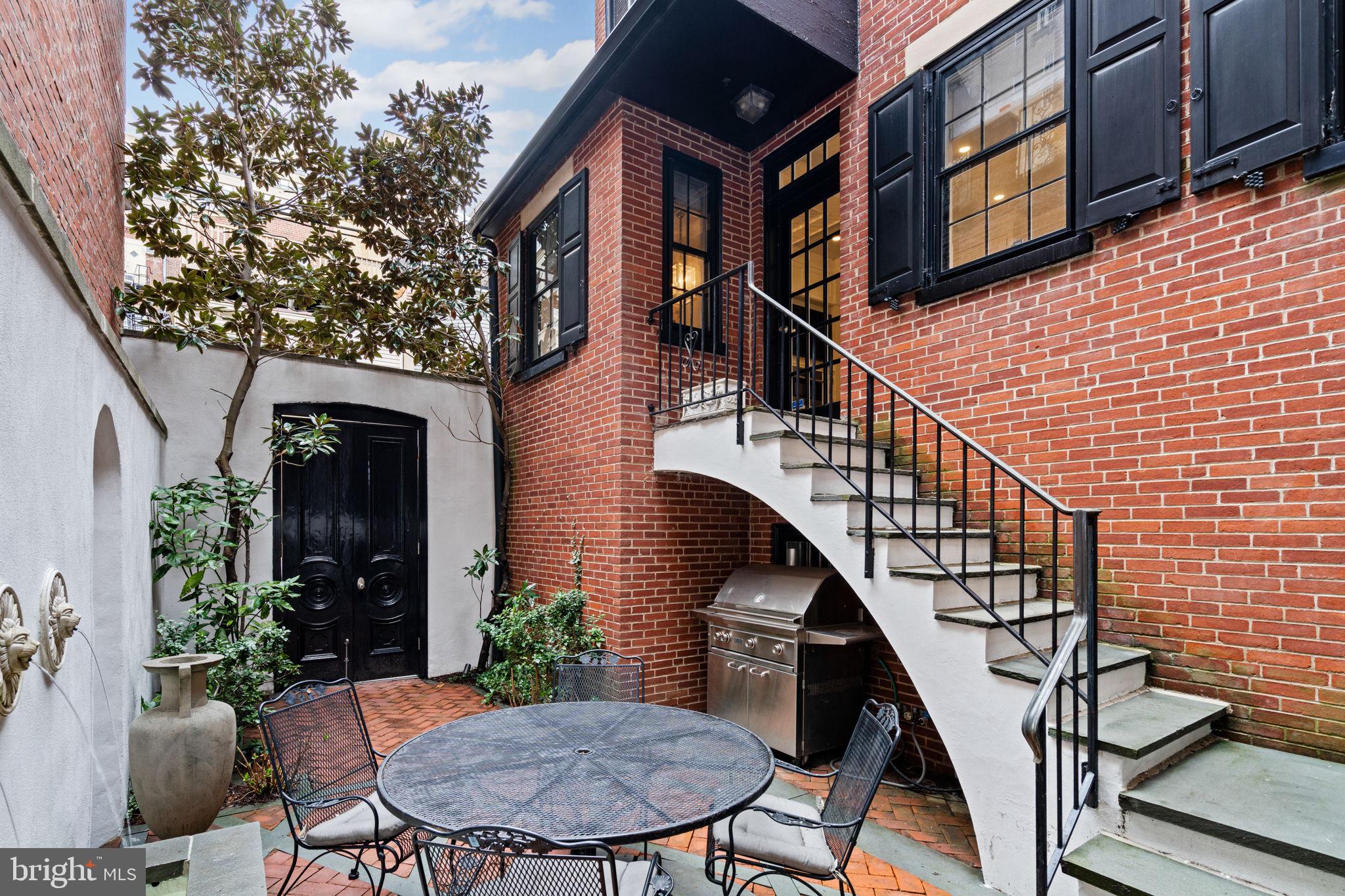 RITTENHOUSE SQUARE - Residential