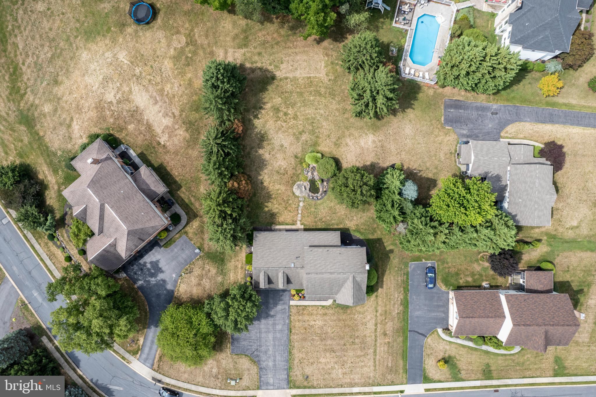 1776 COUNTRY MANOR DRIVE
