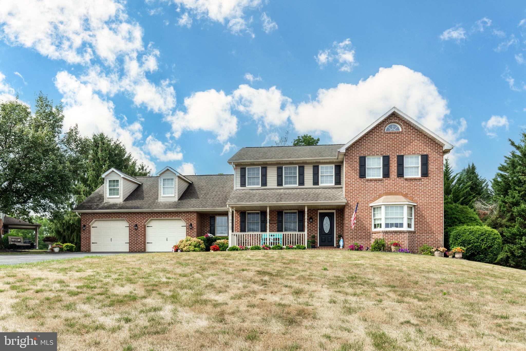 1776 COUNTRY MANOR DRIVE