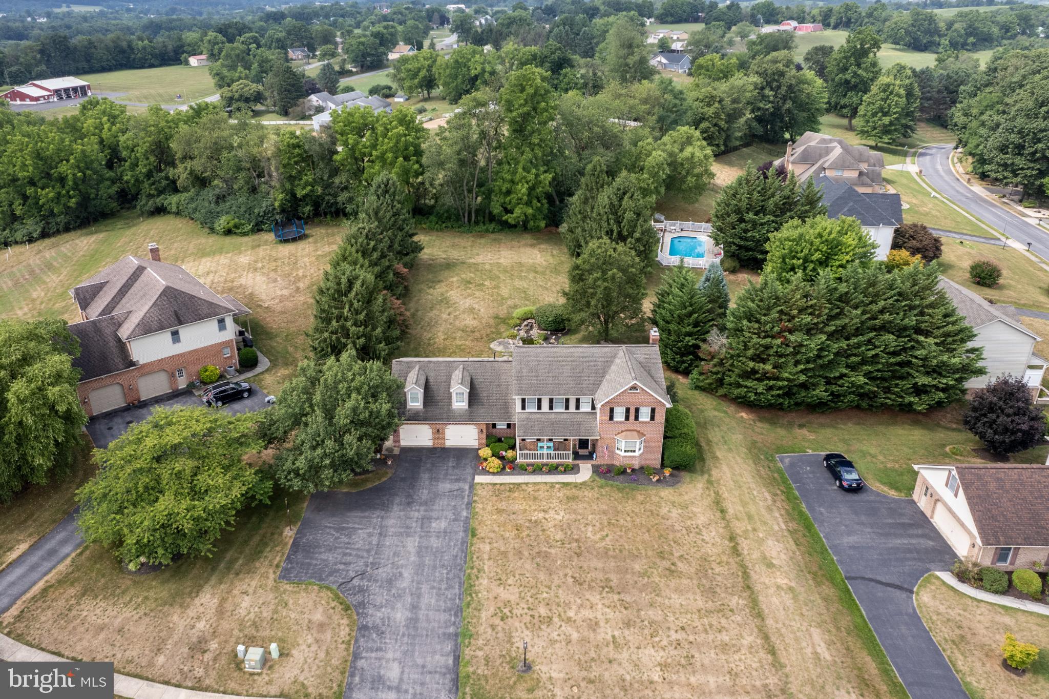 1776 COUNTRY MANOR DRIVE