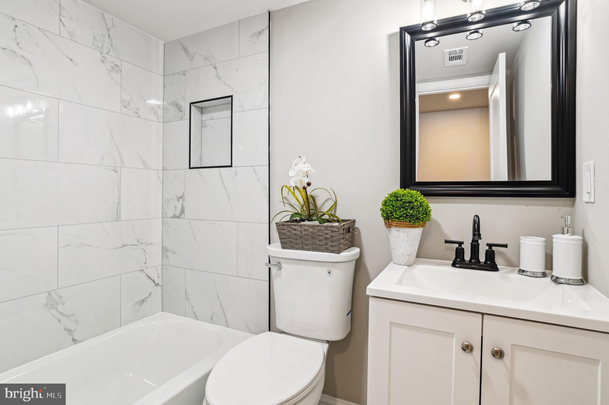 STONEWALL PARK - Residential