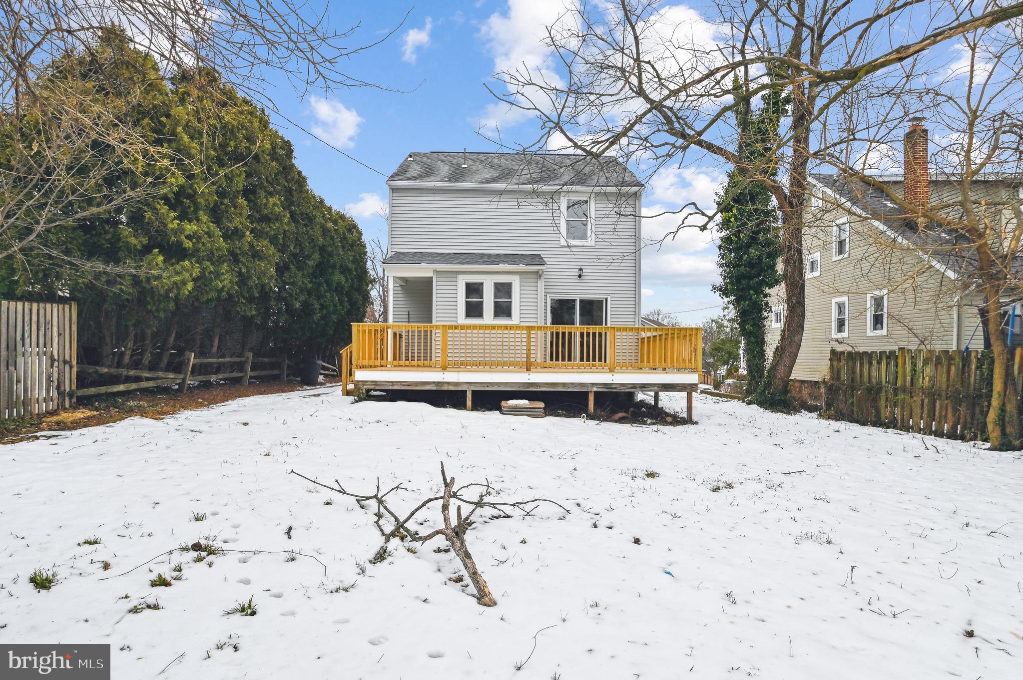 STONEWALL PARK - Residential