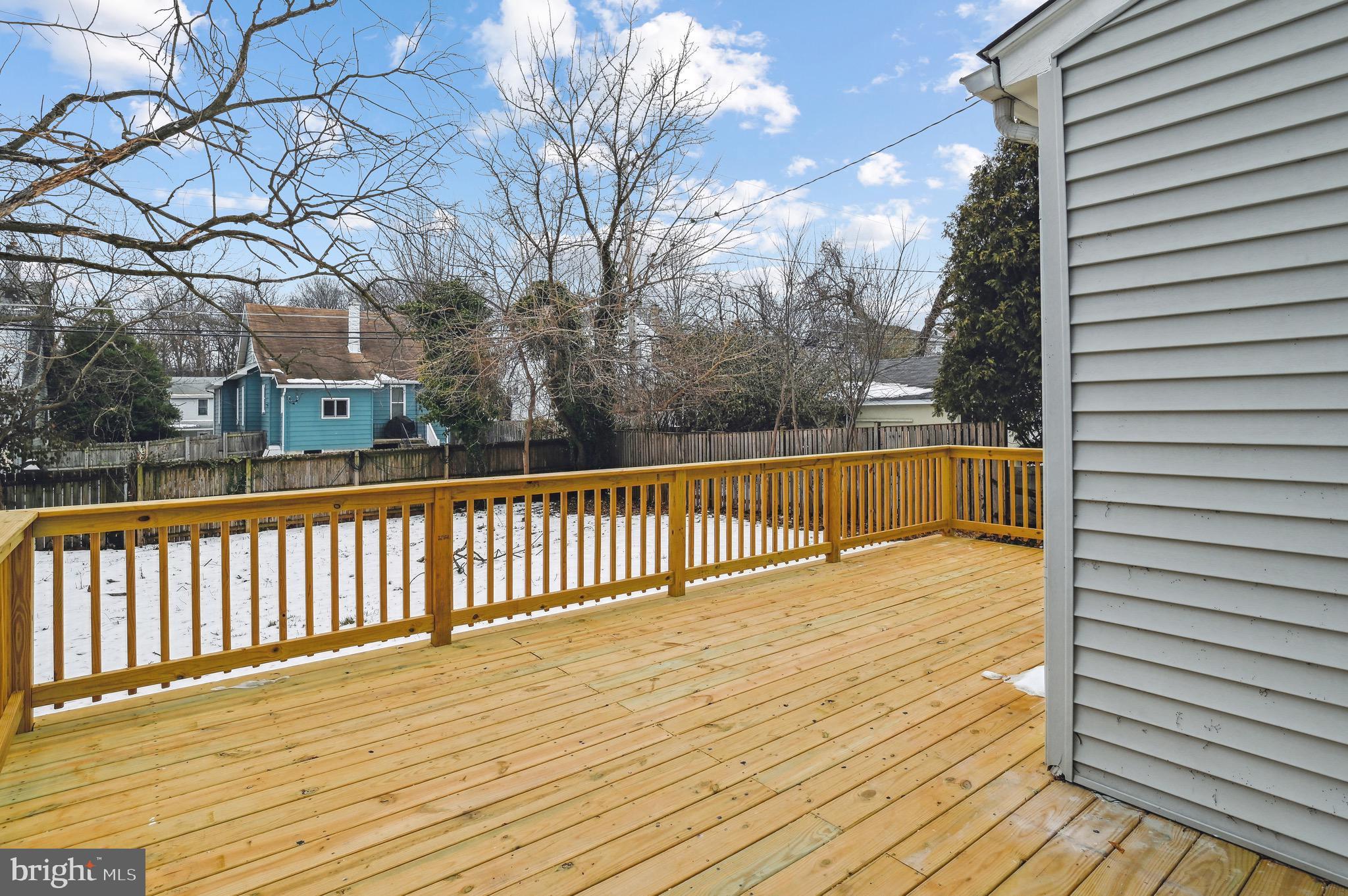 STONEWALL PARK - Residential