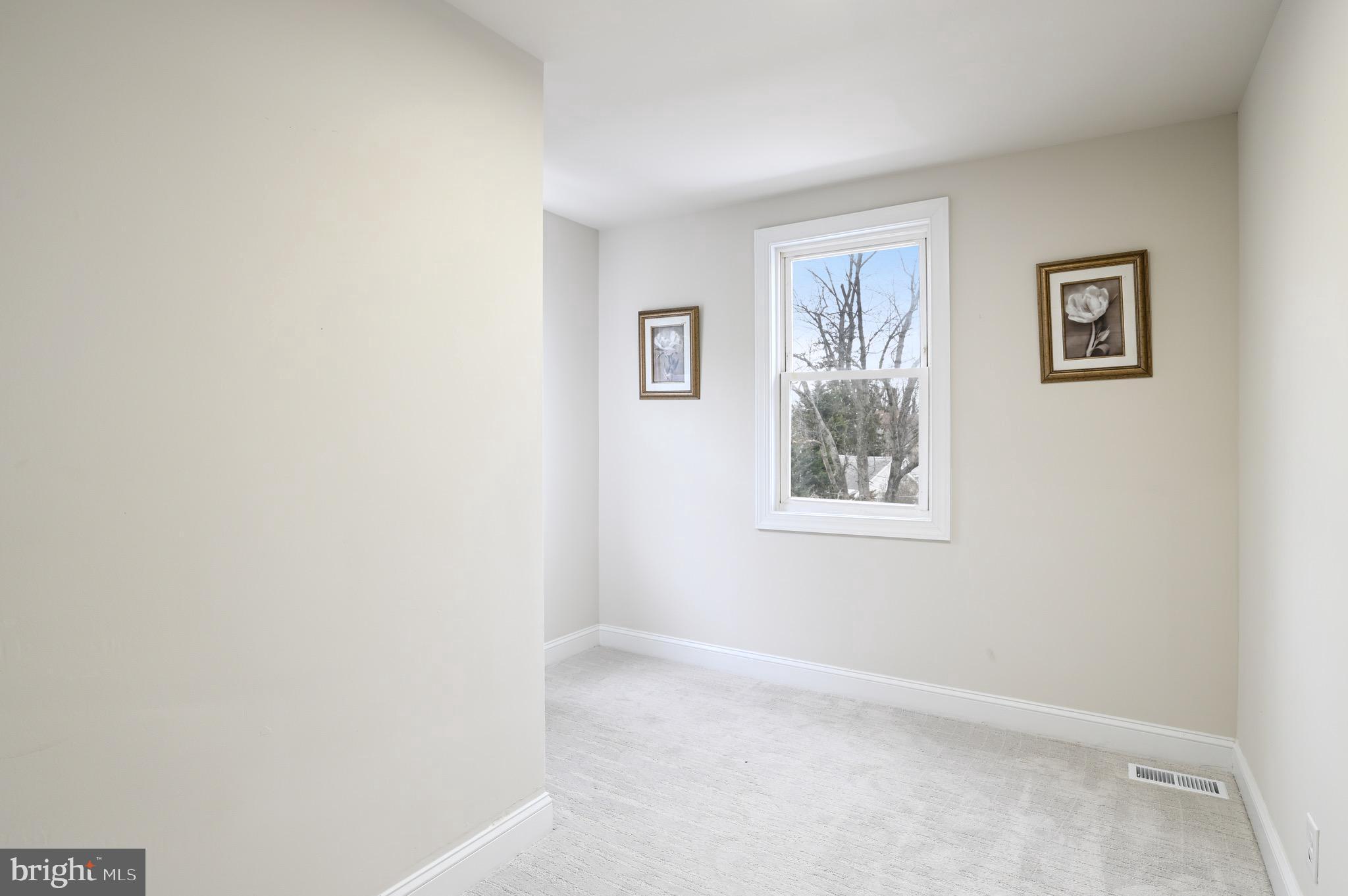 STONEWALL PARK - Residential