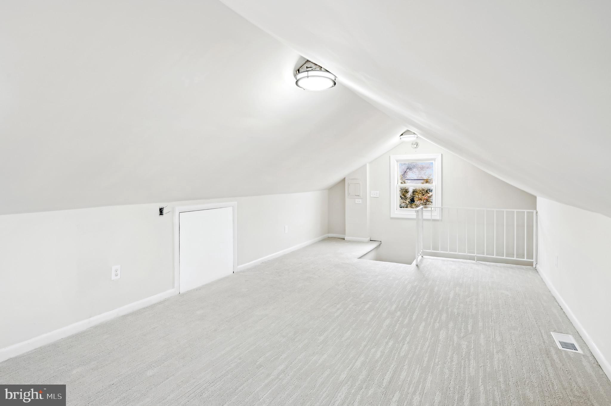 STONEWALL PARK - Residential