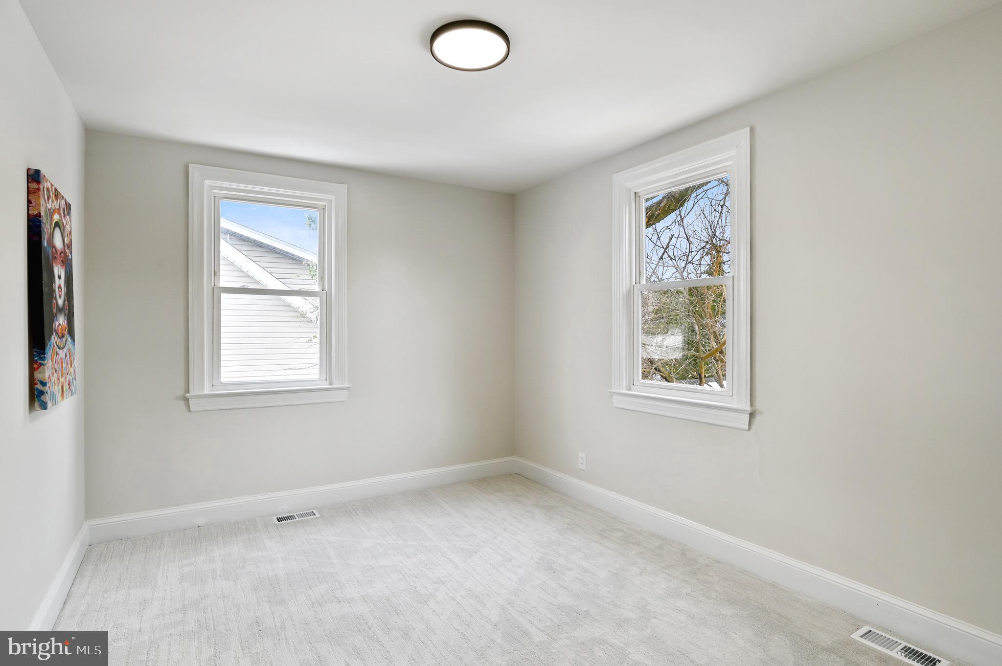 STONEWALL PARK - Residential