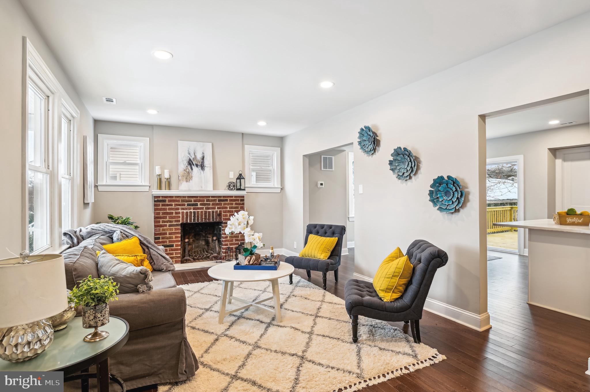 STONEWALL PARK - Residential