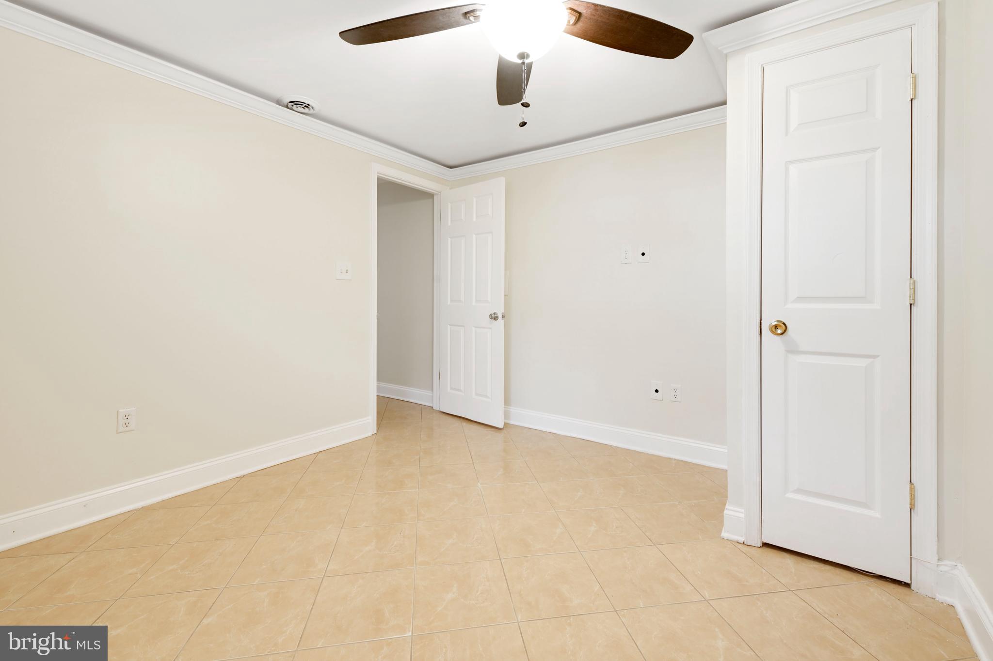 FRANKLIN RIDGE TOWNHOUSE - Residential