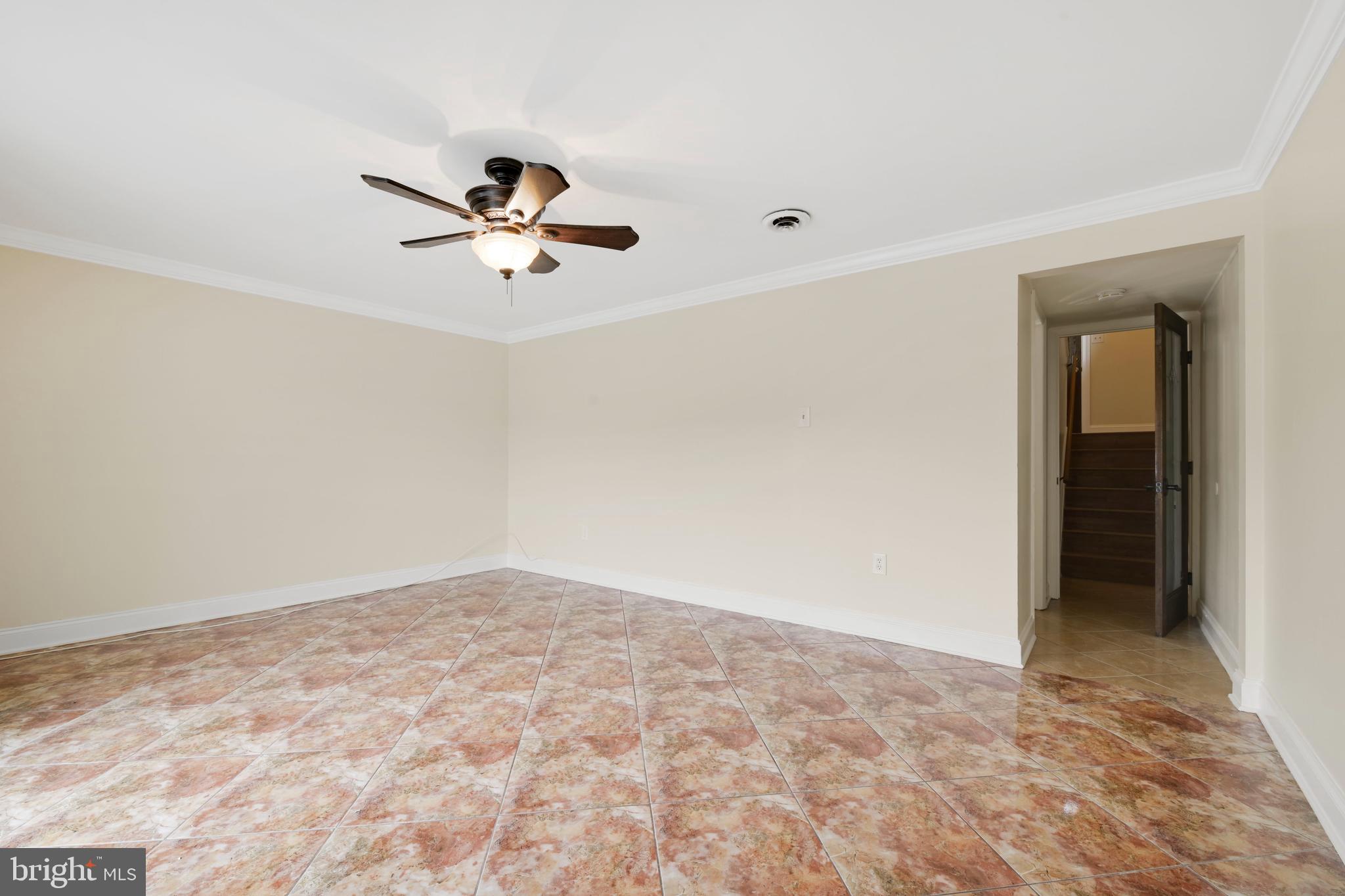 FRANKLIN RIDGE TOWNHOUSE - Residential