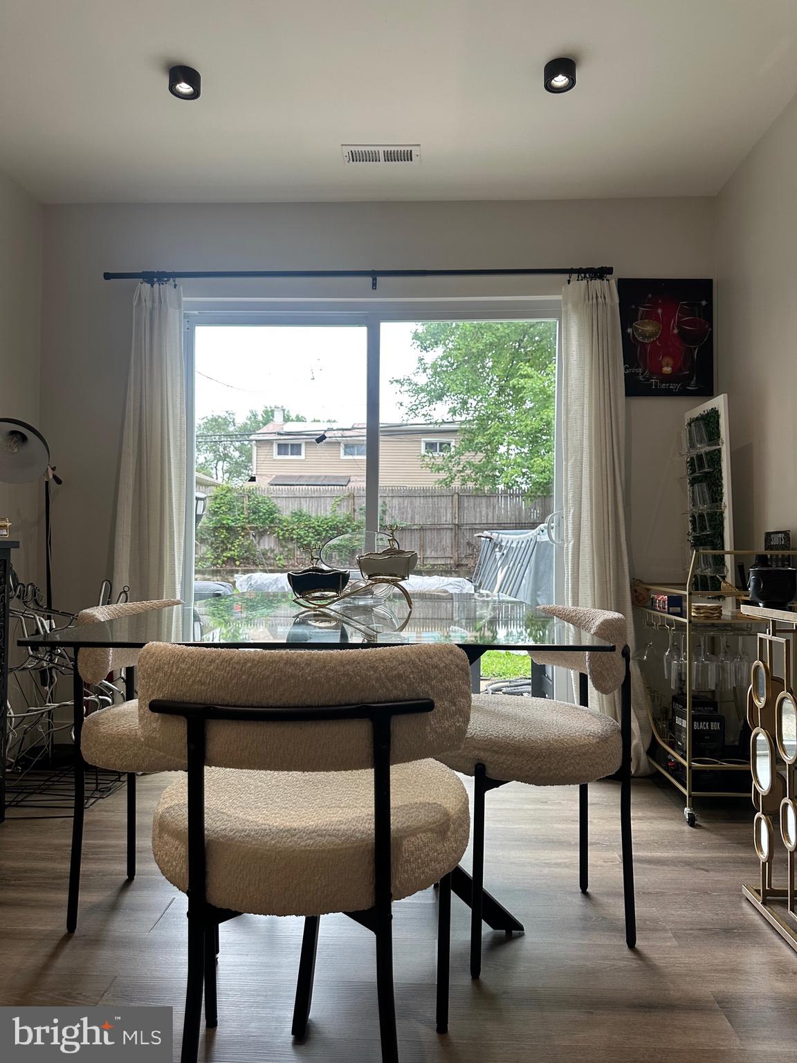 NORMANDY - Residential Lease