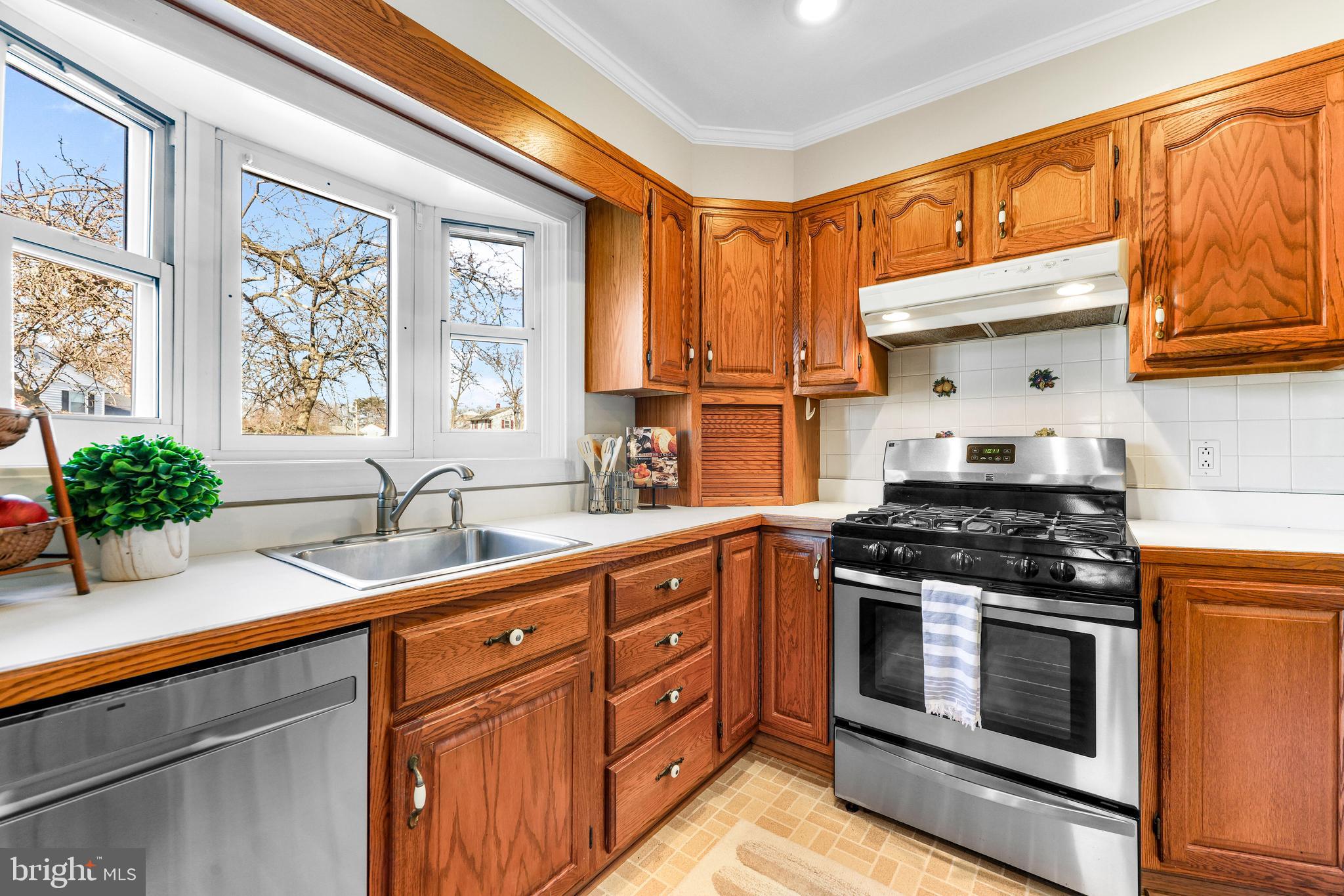 GLEN BURNIE PARK - Residential