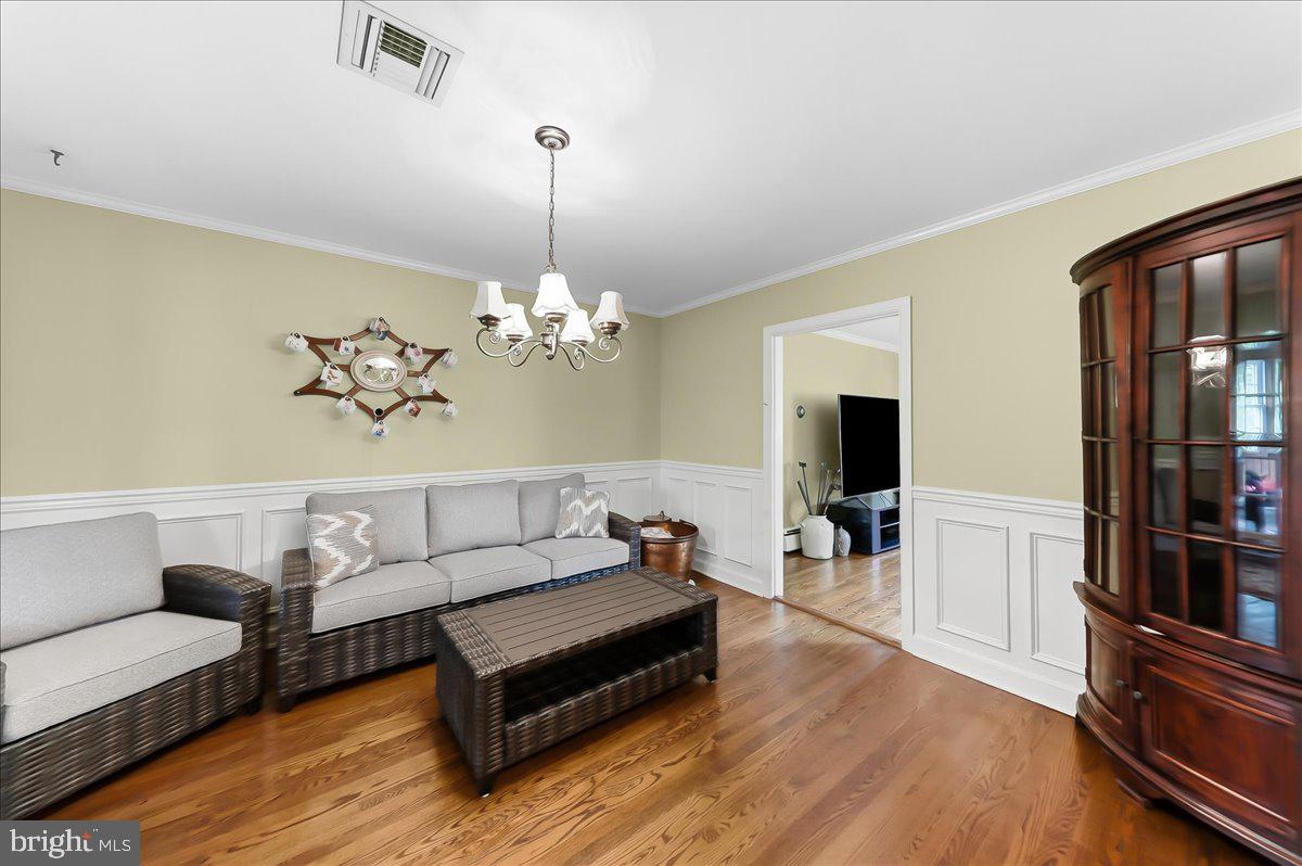 LIFTWOOD ESTATES - Residential