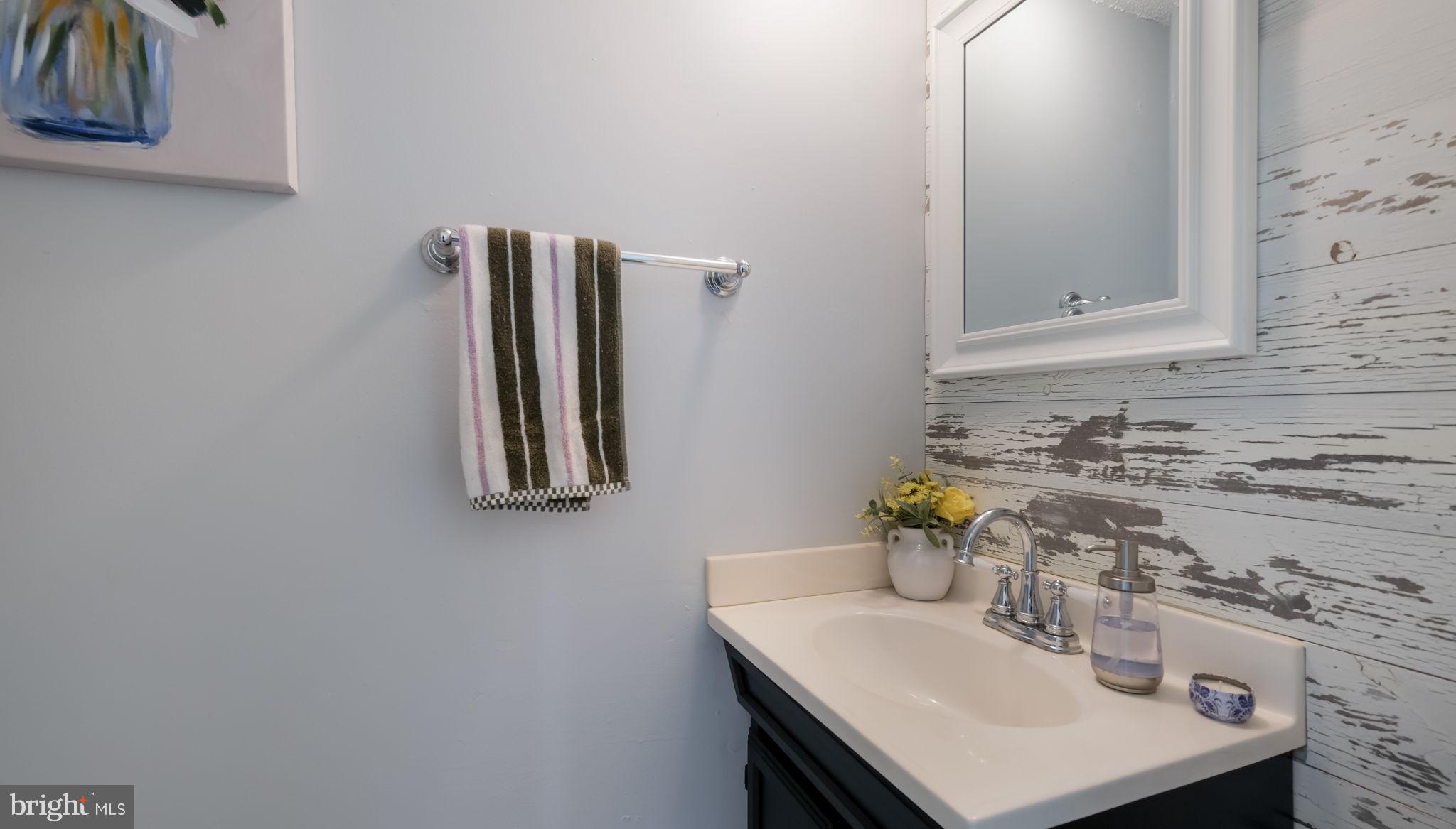 CHATHAM VIL OF TOW - Residential